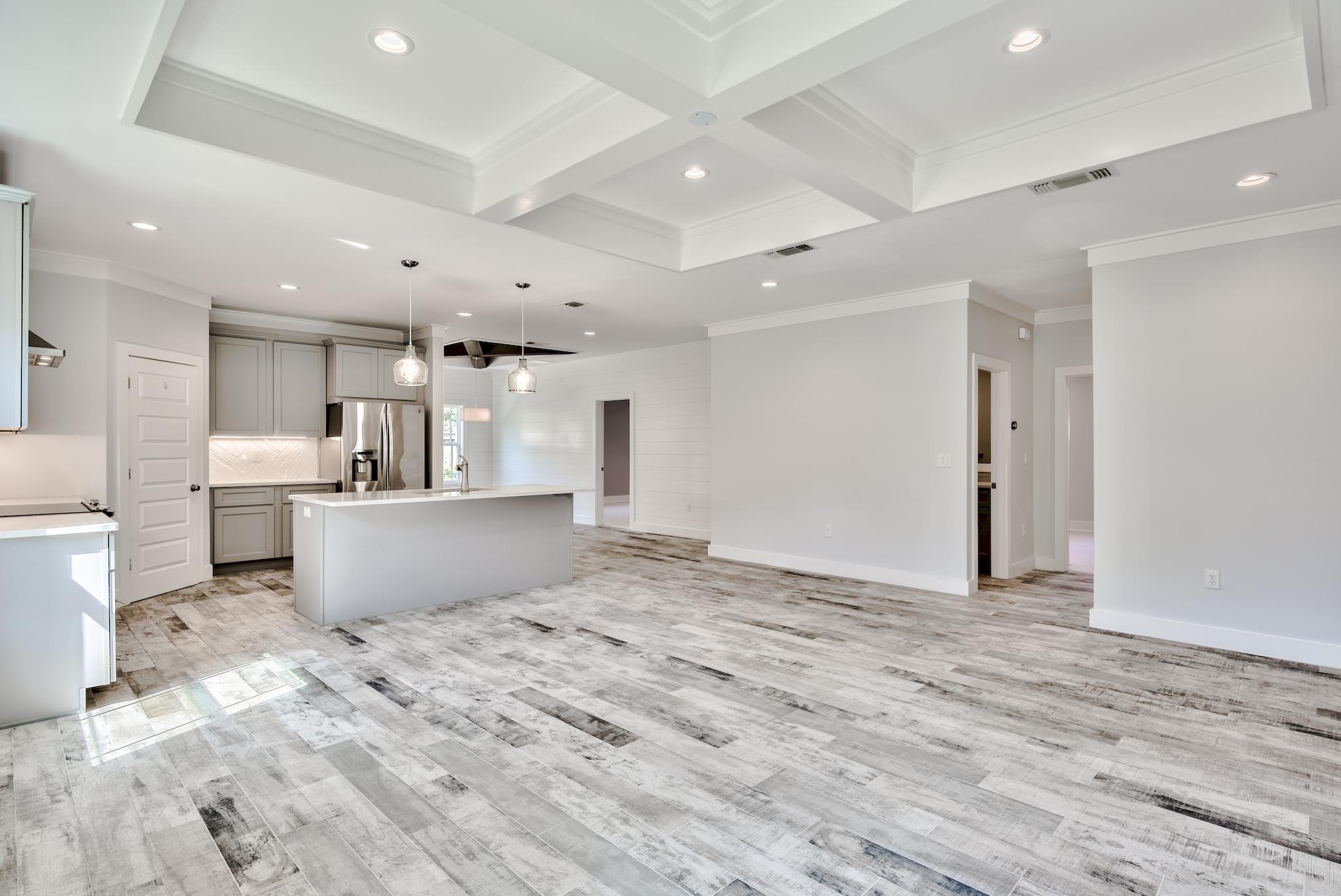 INDIAN TRAIL ESTATES - Residential