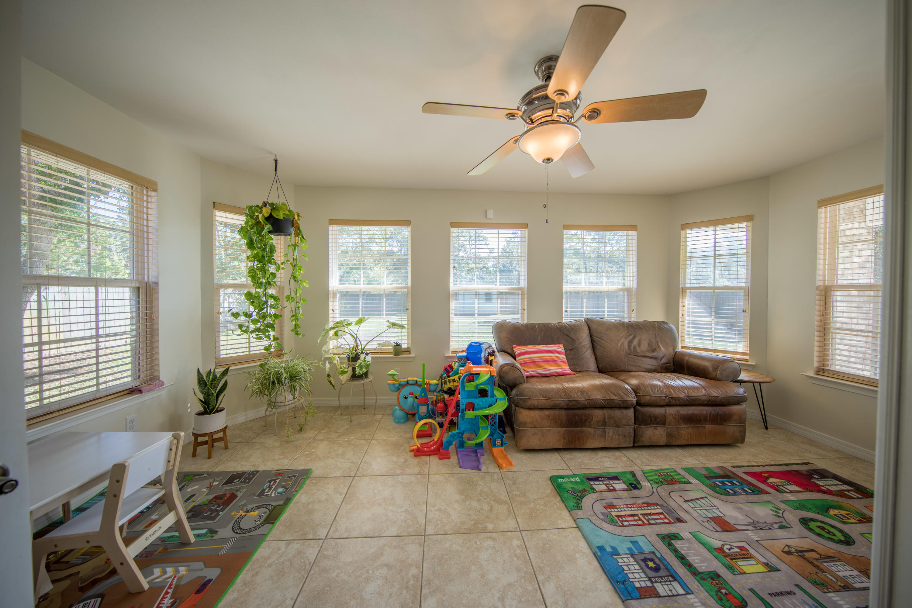 LEGEND COVE - Residential