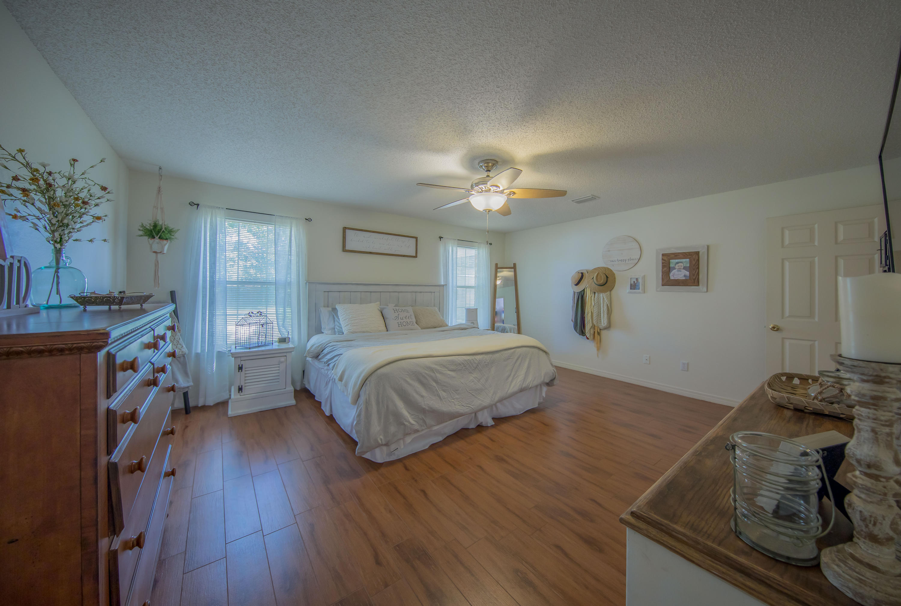 LEGEND COVE - Residential