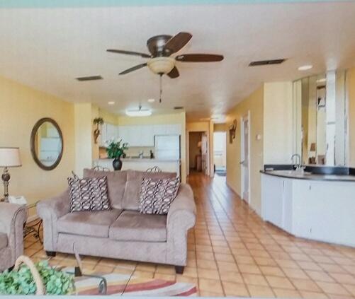 SEAFARER CONDO - Residential