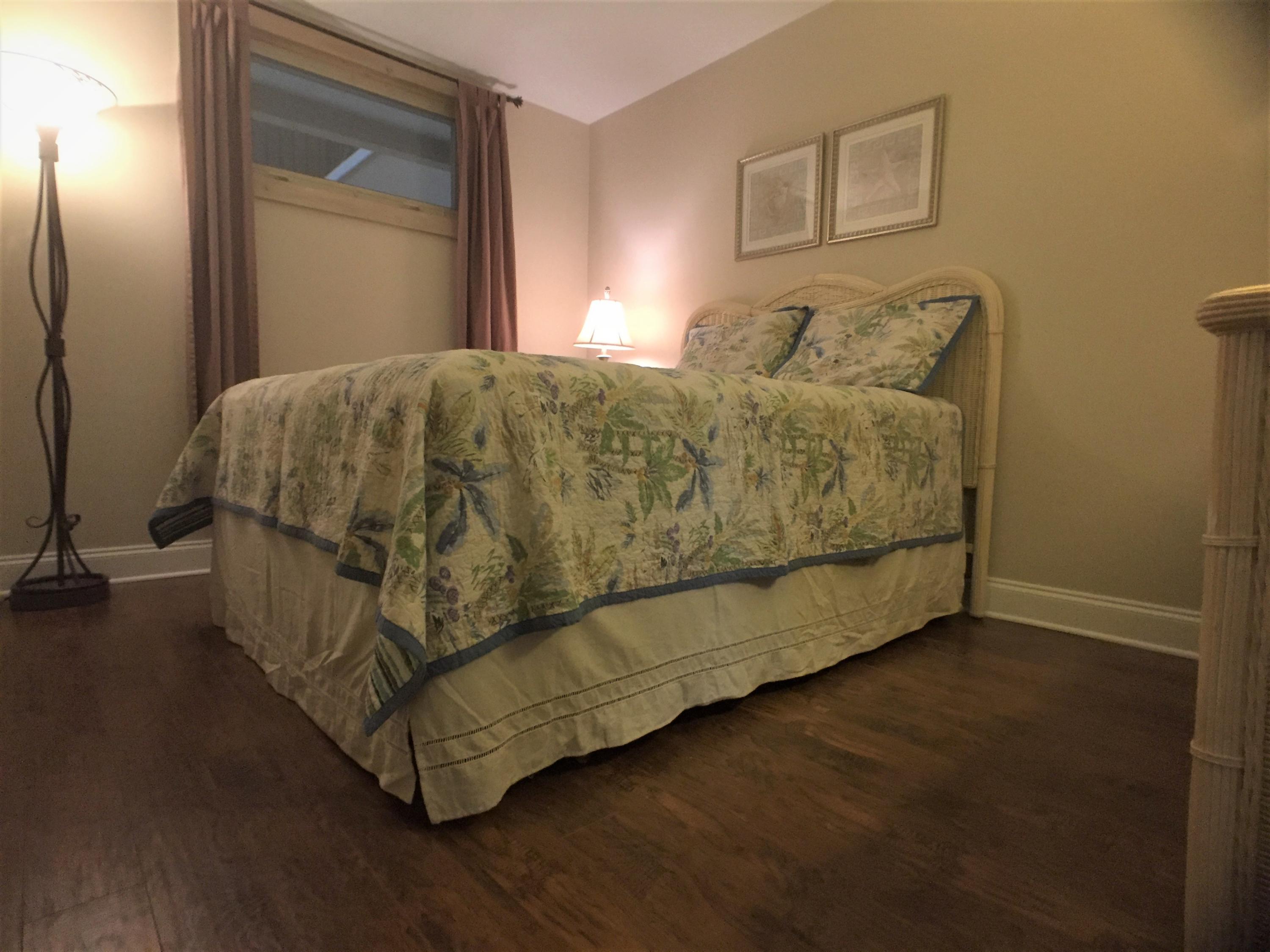 SUN KING TOWERS PH 1 - Residential Lease