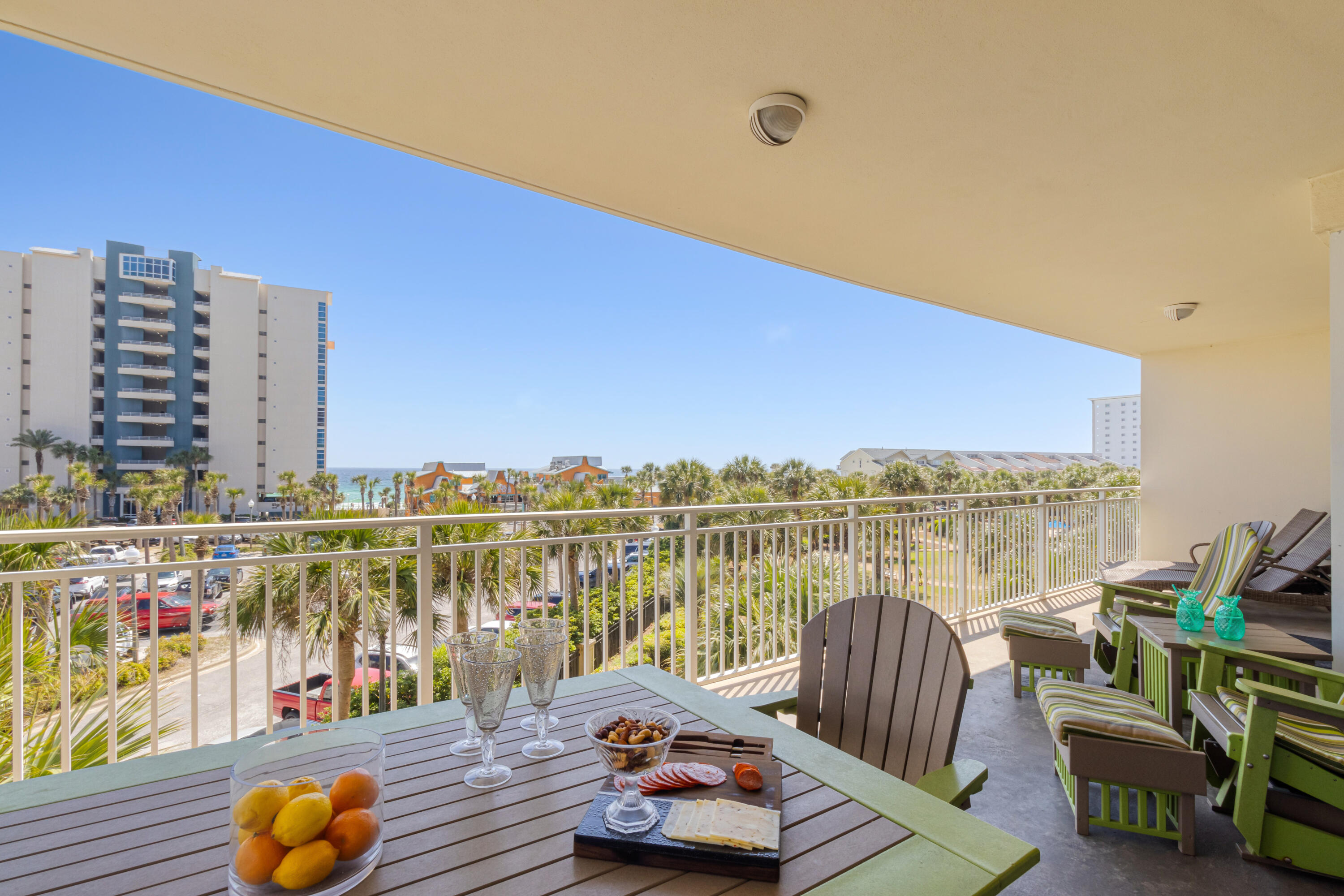STERLING SHORES - Residential