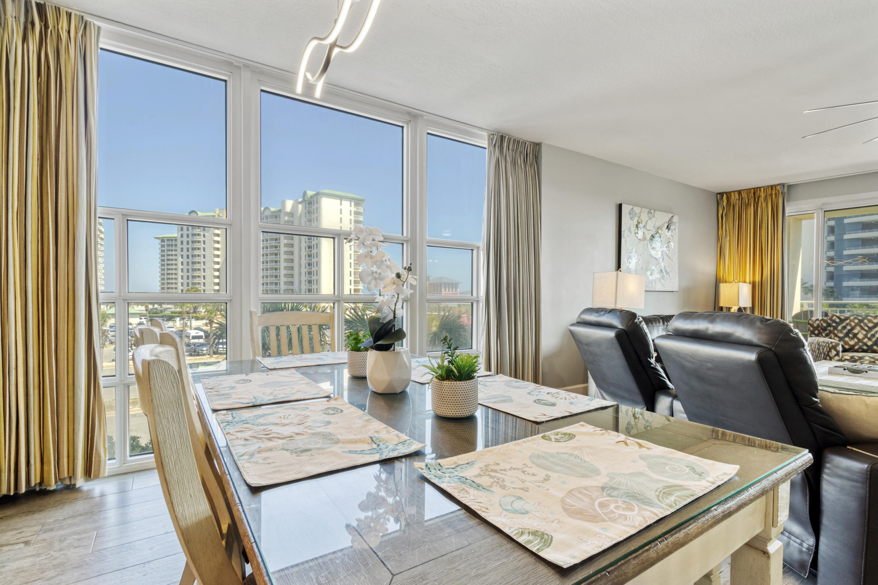 STERLING SHORES - Residential