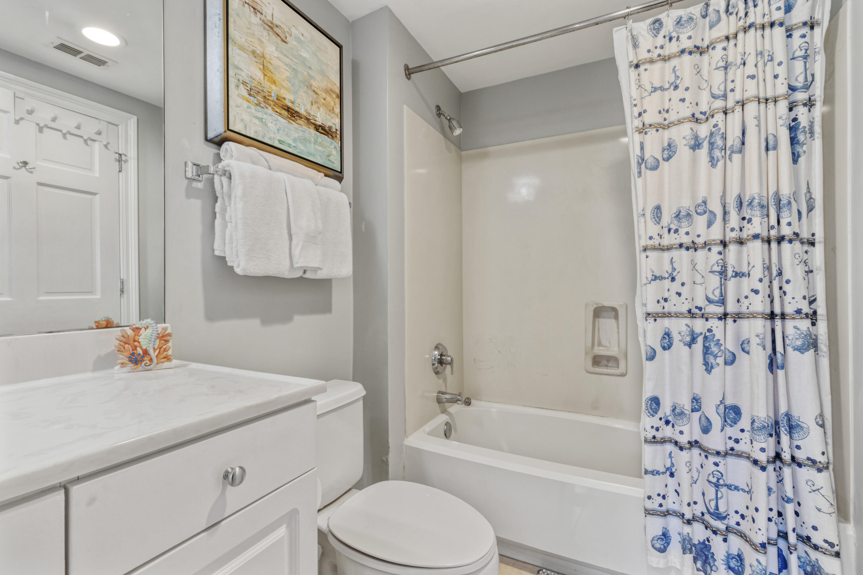 STERLING SHORES - Residential