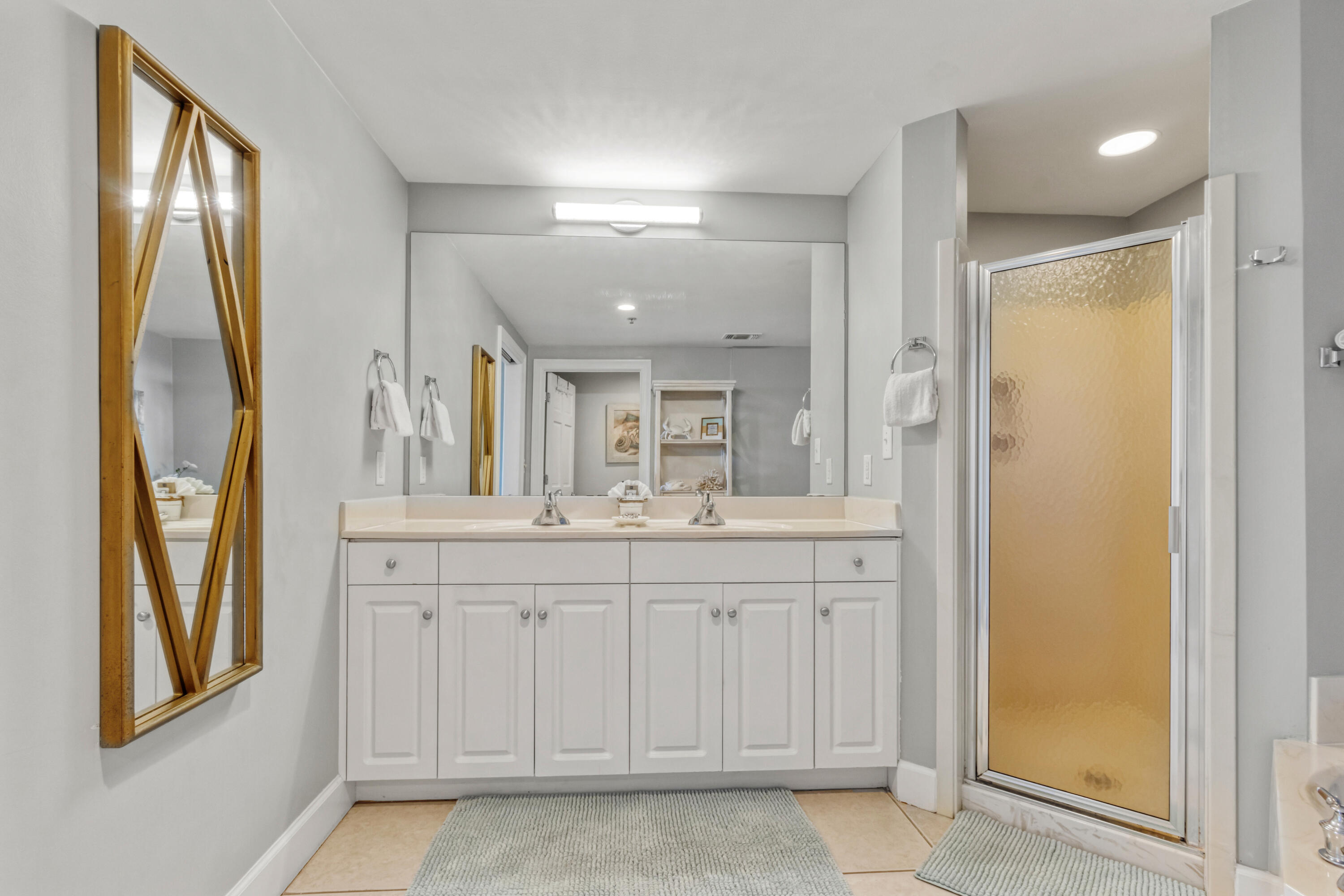 STERLING SHORES - Residential