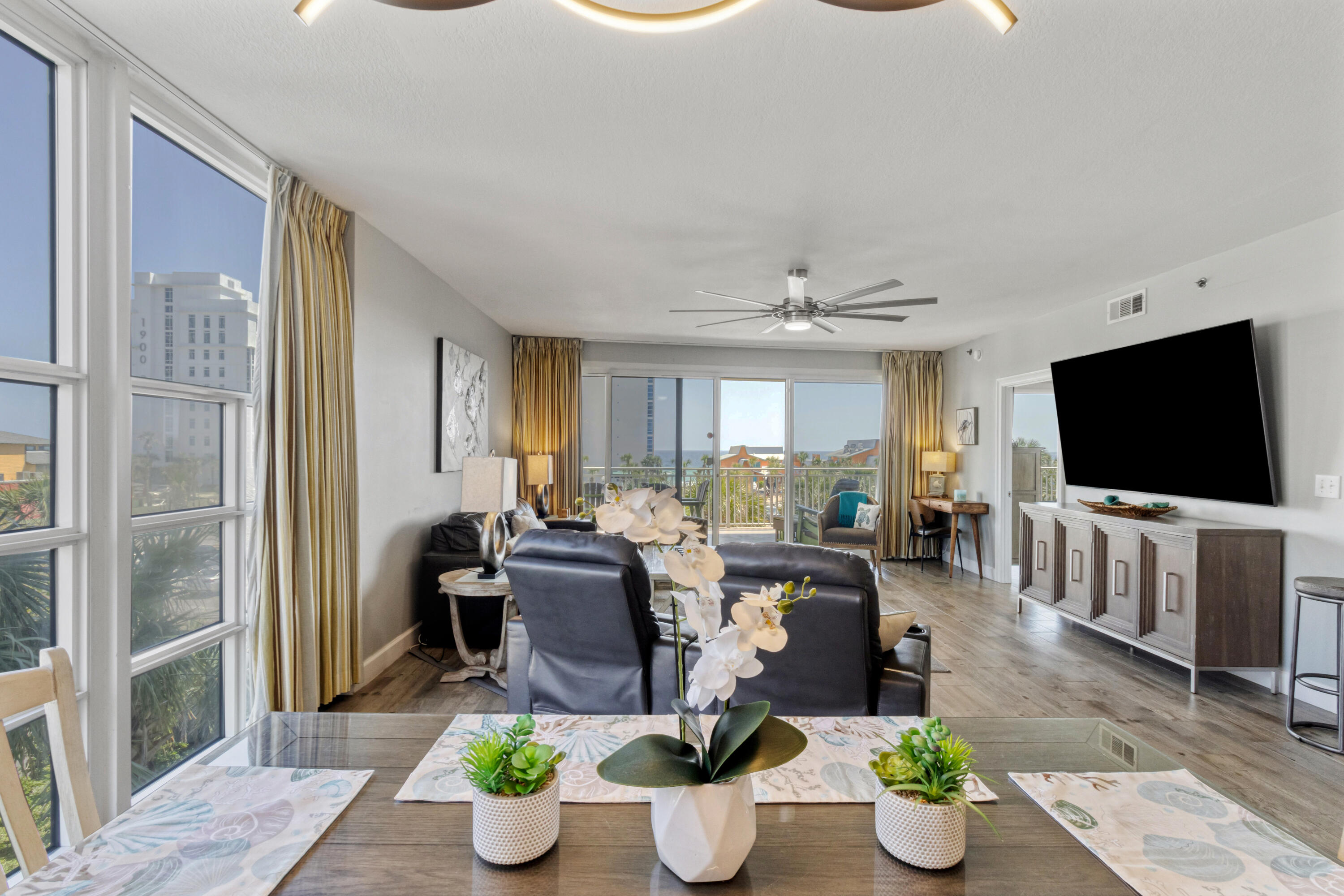 STERLING SHORES - Residential
