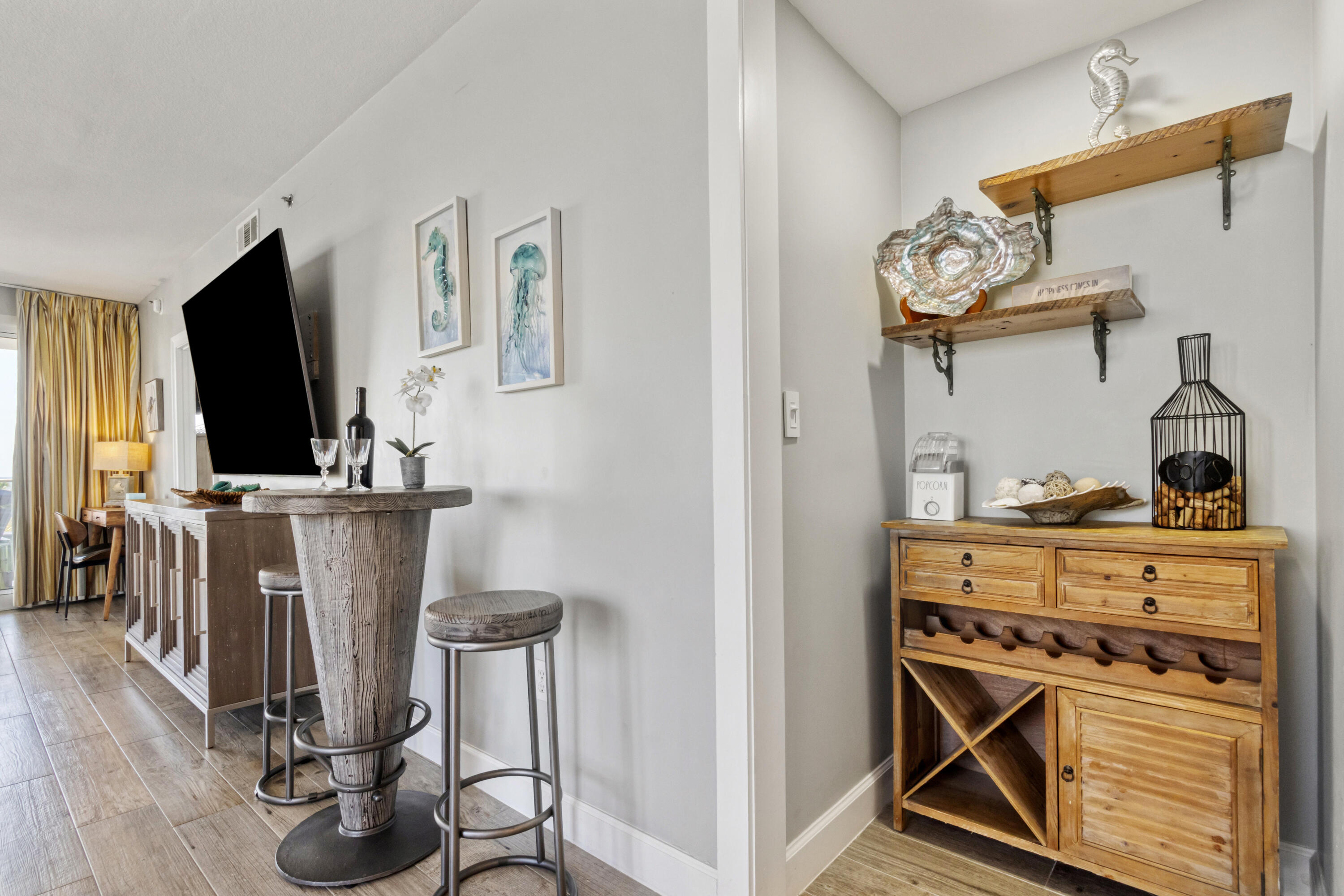 STERLING SHORES - Residential