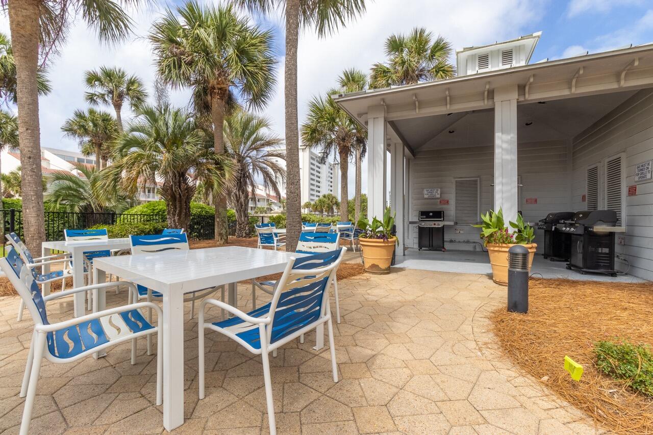 STERLING SHORES - Residential