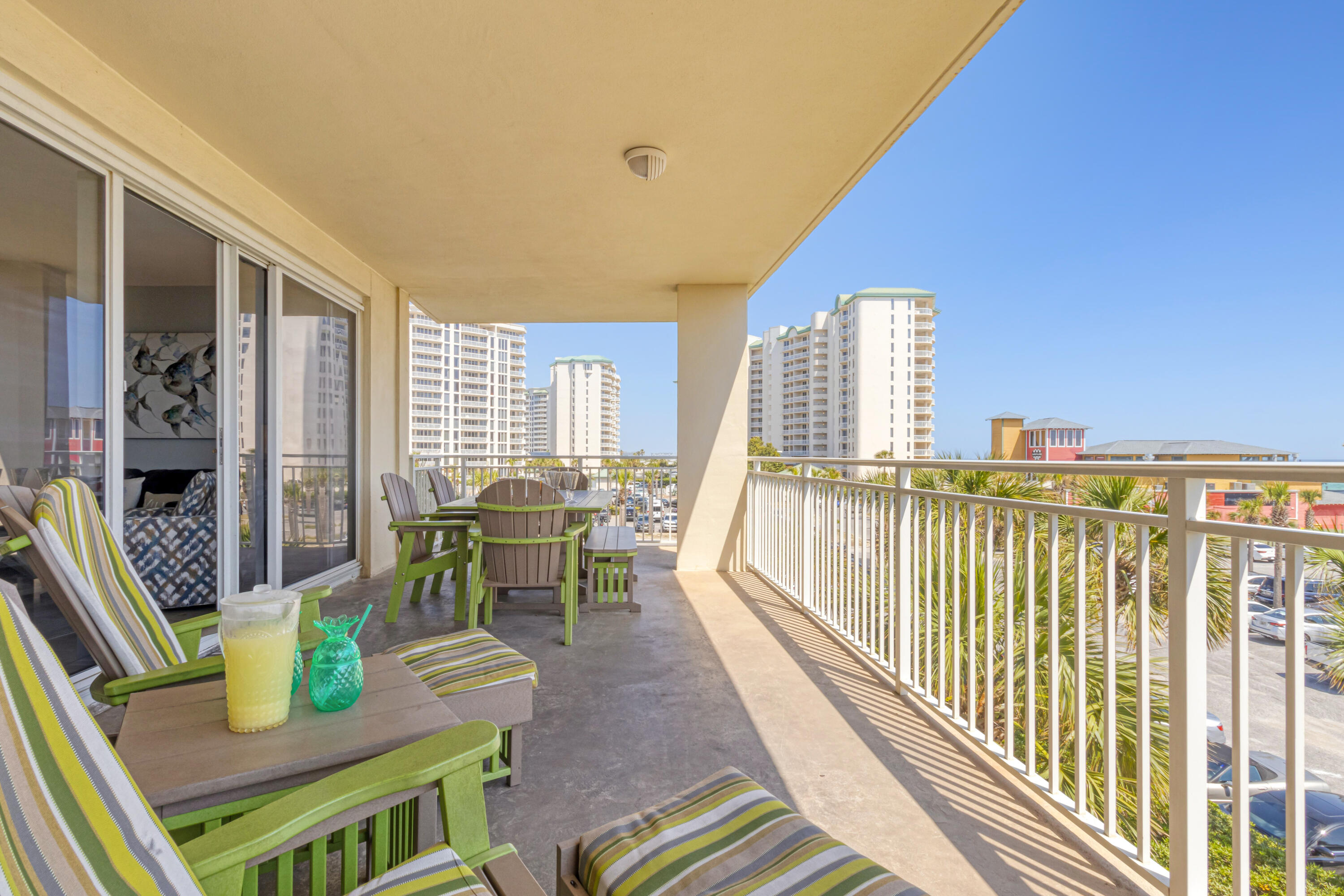 STERLING SHORES - Residential