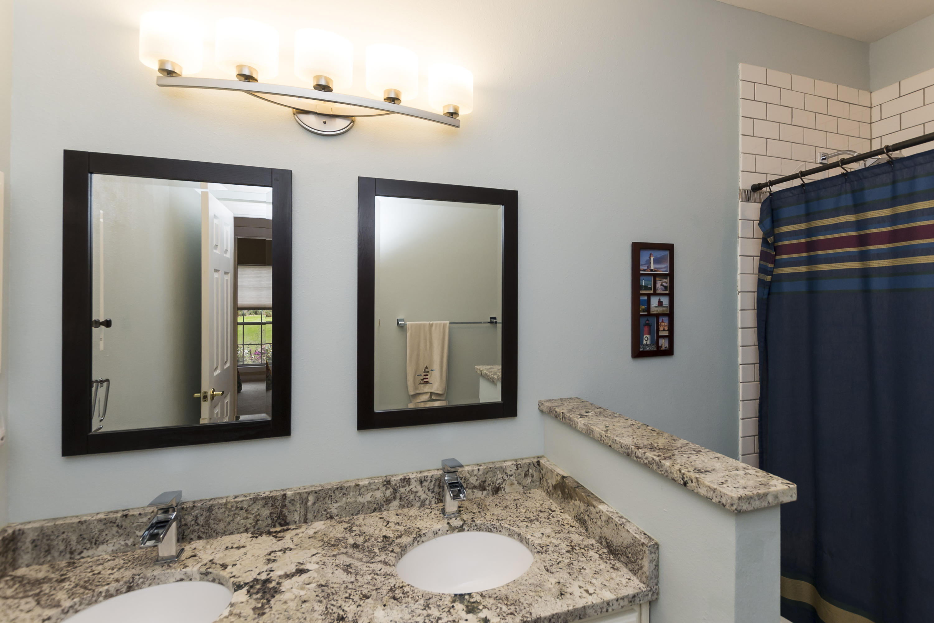 ROCKY BAYOU COUNTRY CLUB ESTATES 5 - Residential