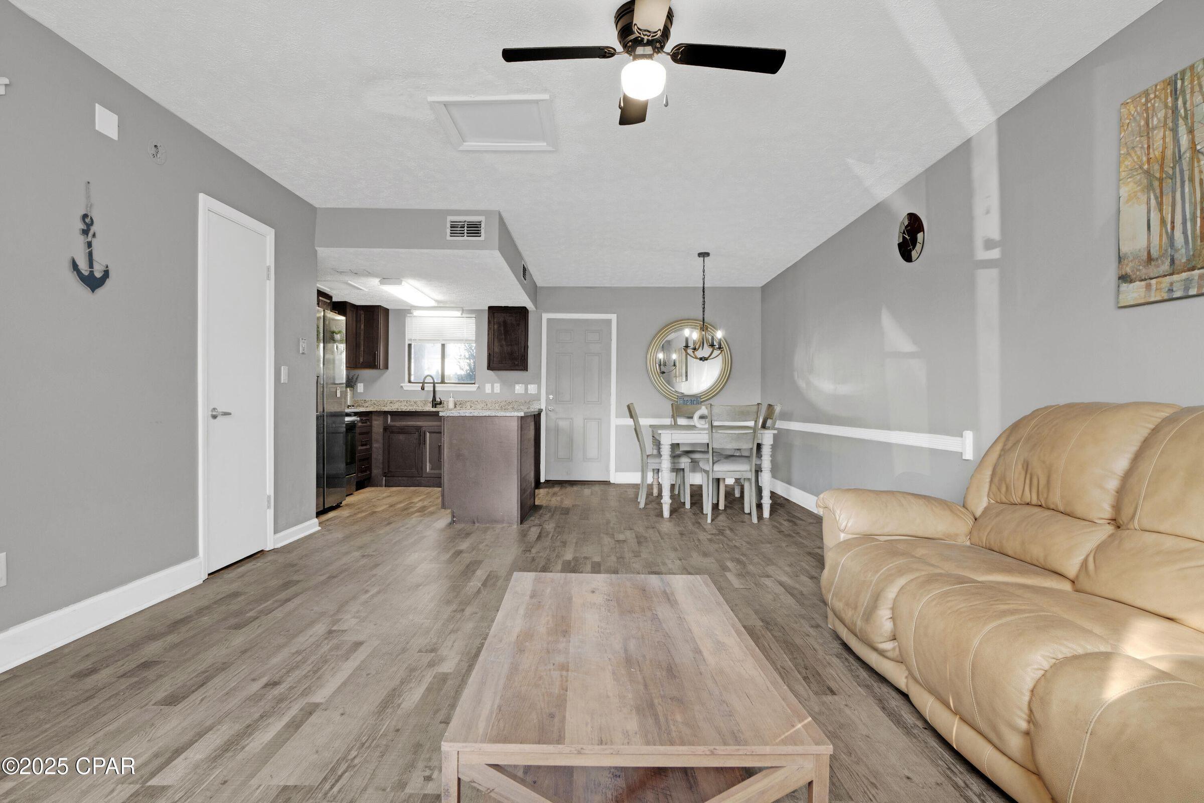 GULF HIGHLANDS - Residential