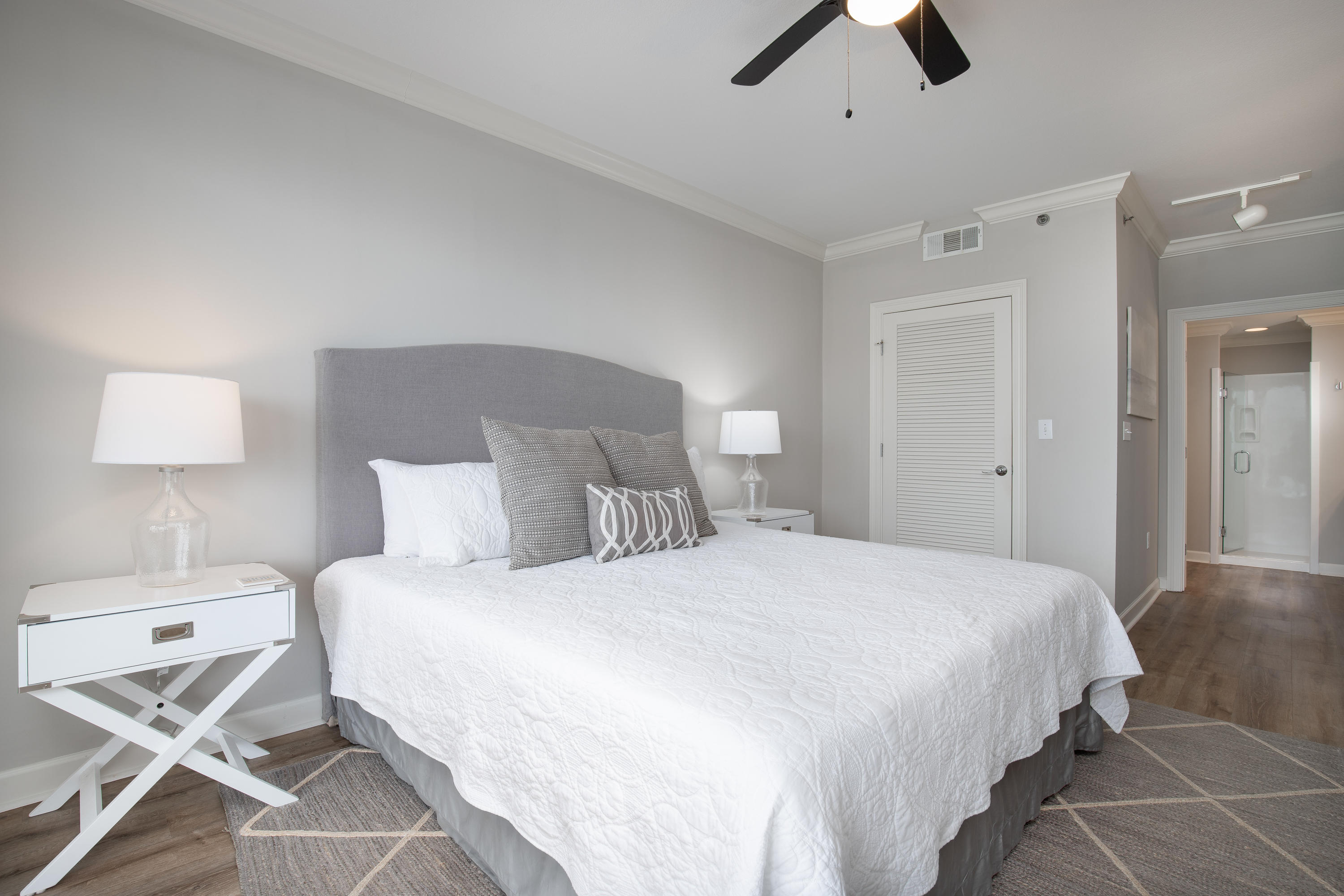 STERLING SHORES - Residential