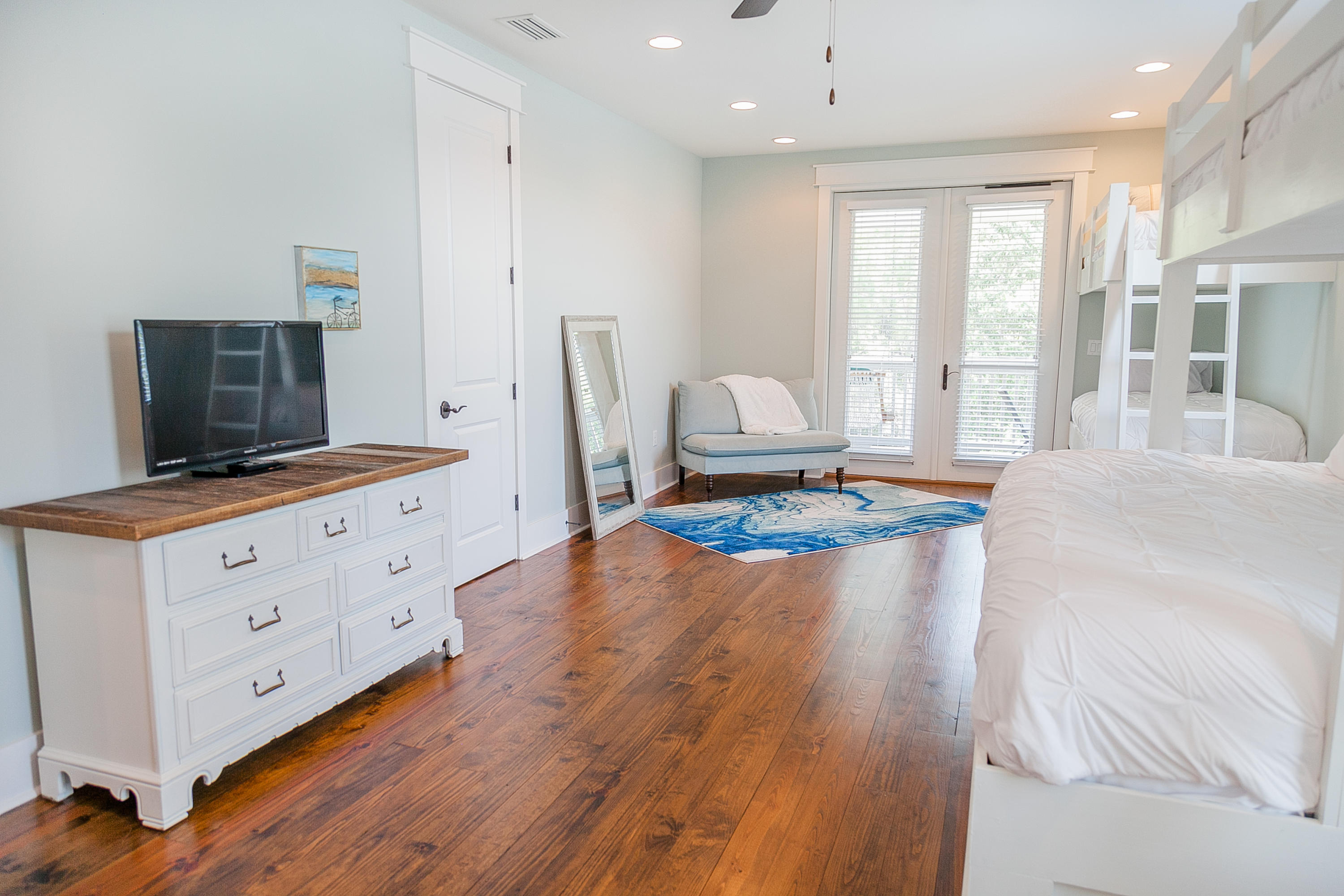 NATUREWALK AT SEAGROVE - Residential Lease