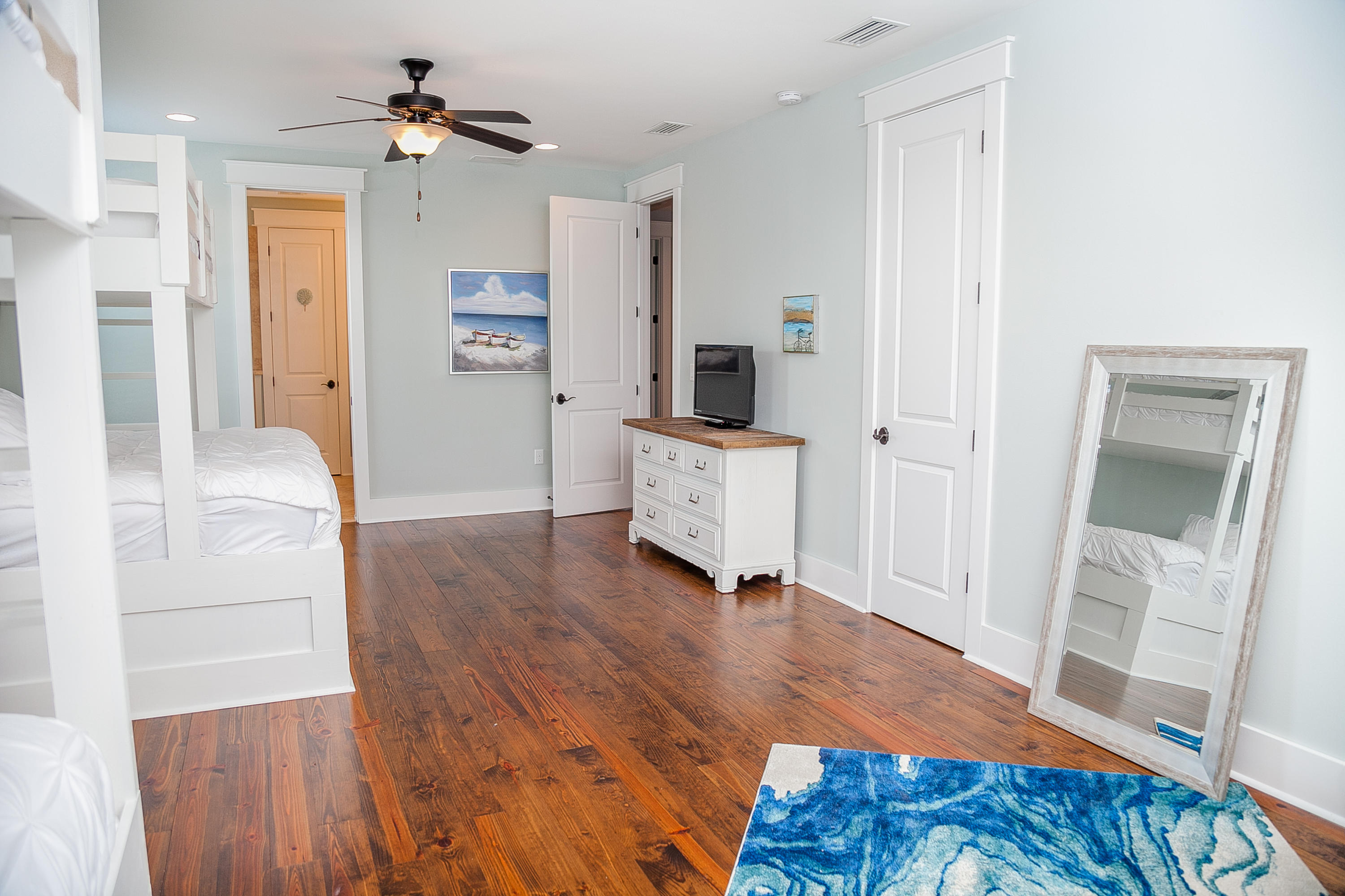 NATUREWALK AT SEAGROVE - Residential Lease