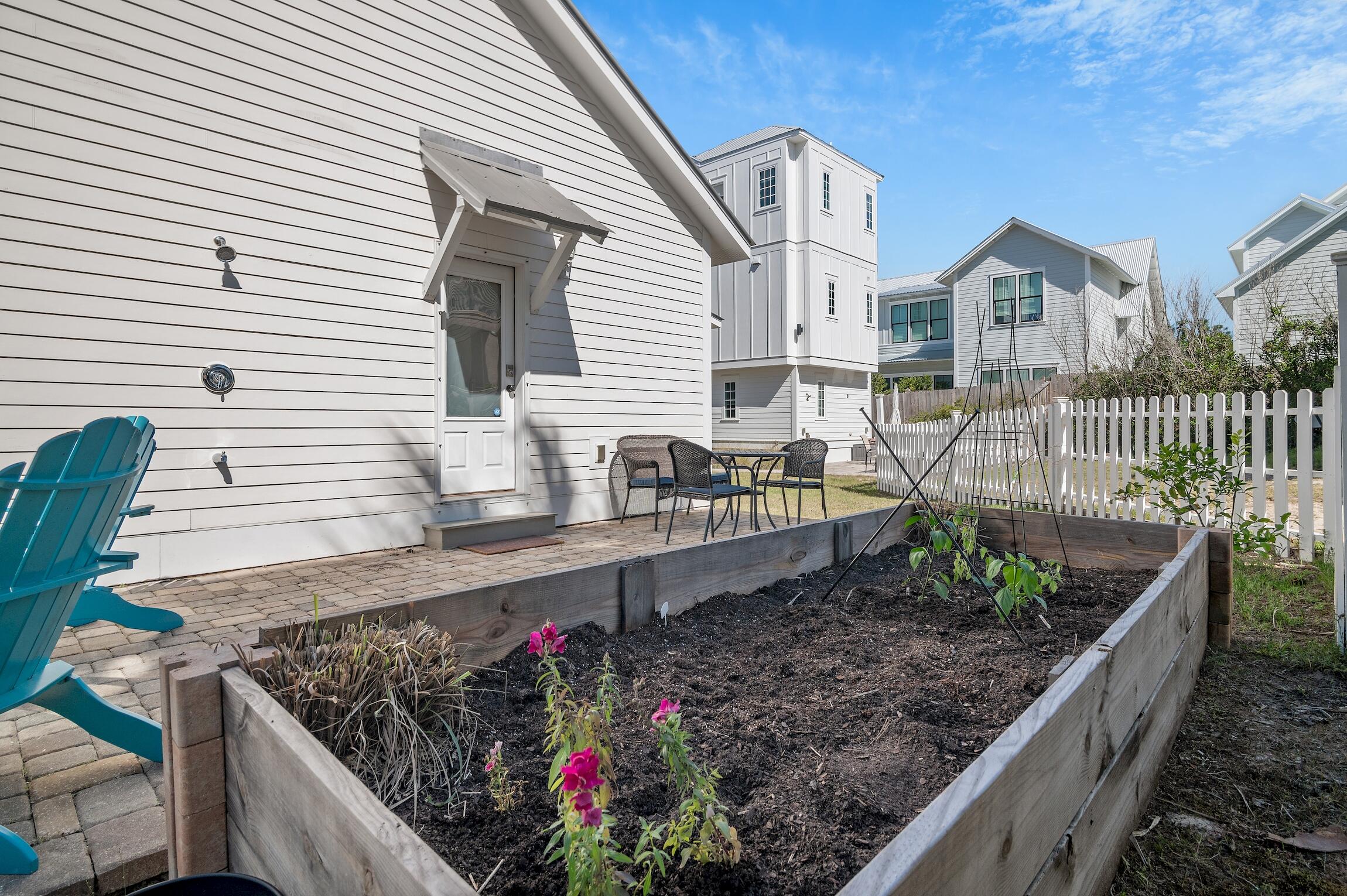 VILLAGE AT BLUE MOUNTAIN BEACH - Residential