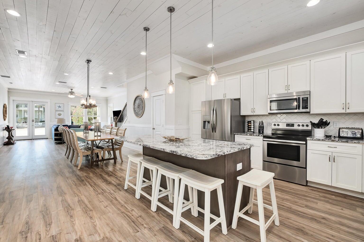 CRYSTAL BEACH - Residential