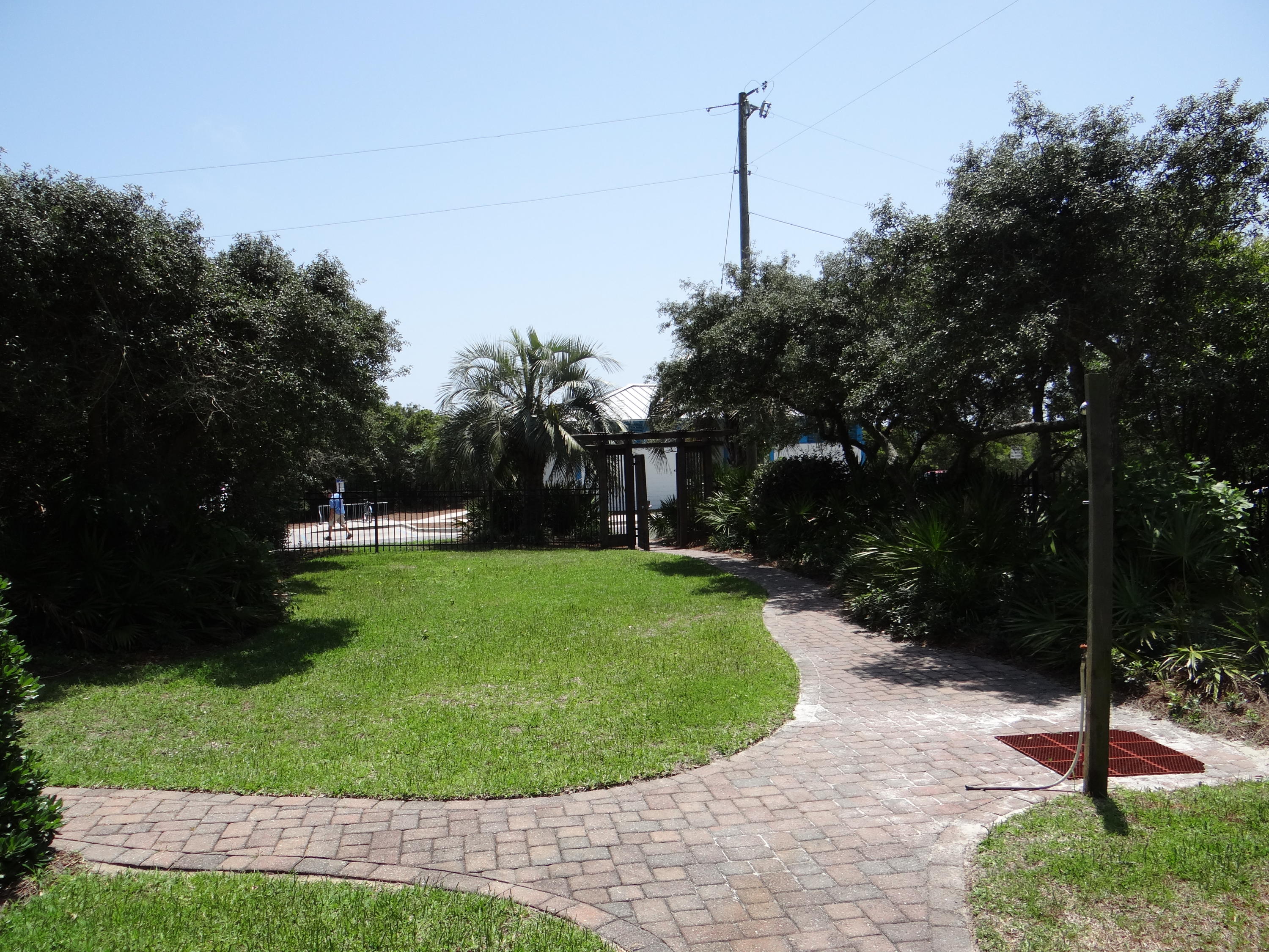 INLET DUNES CONDO PH 2 - Residential