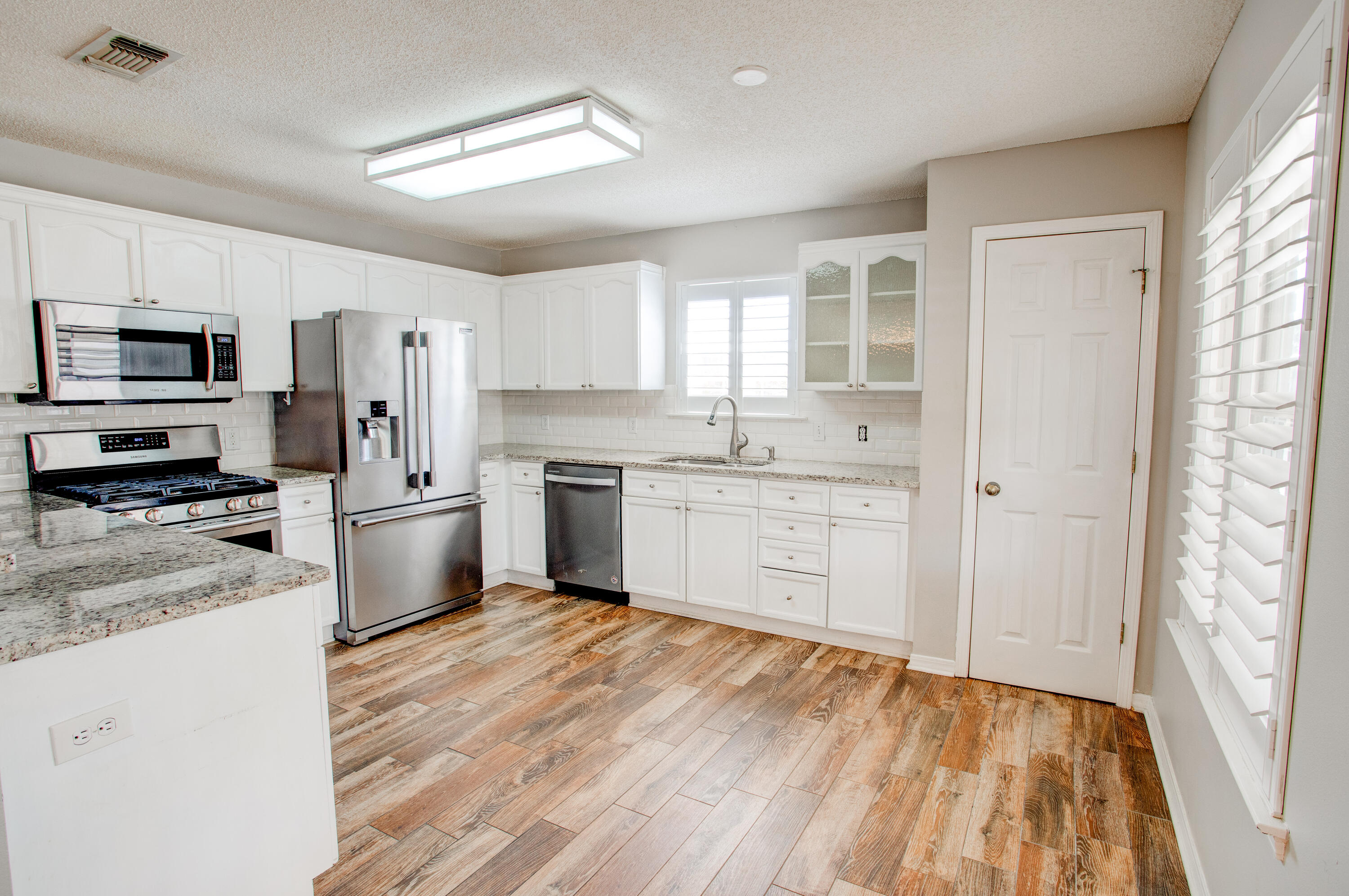 HOLIDAY SHORES EST 4TH ADDN - Residential