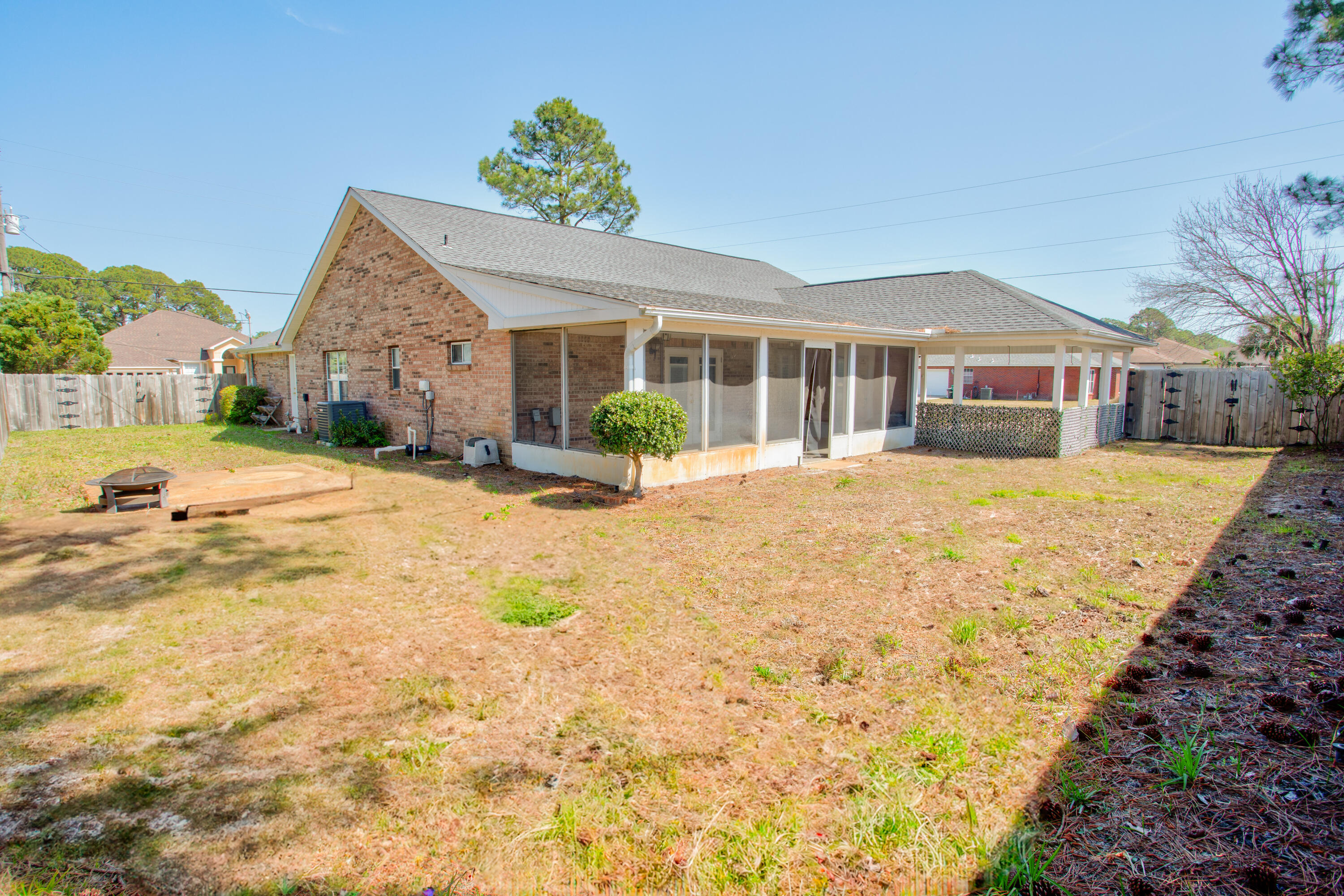 HOLIDAY SHORES EST 4TH ADDN - Residential
