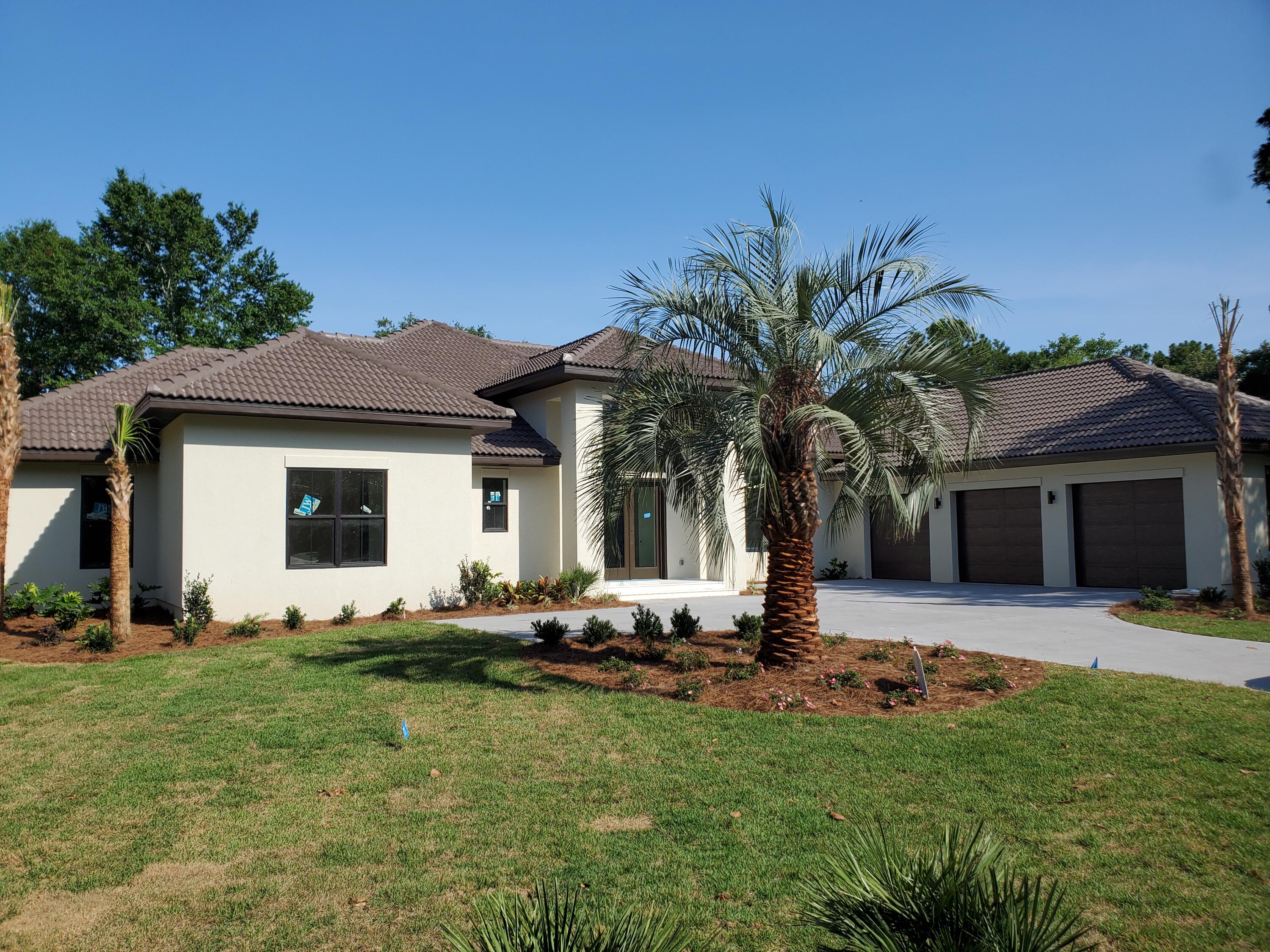 BAYTOWNE AVE EAST - Residential