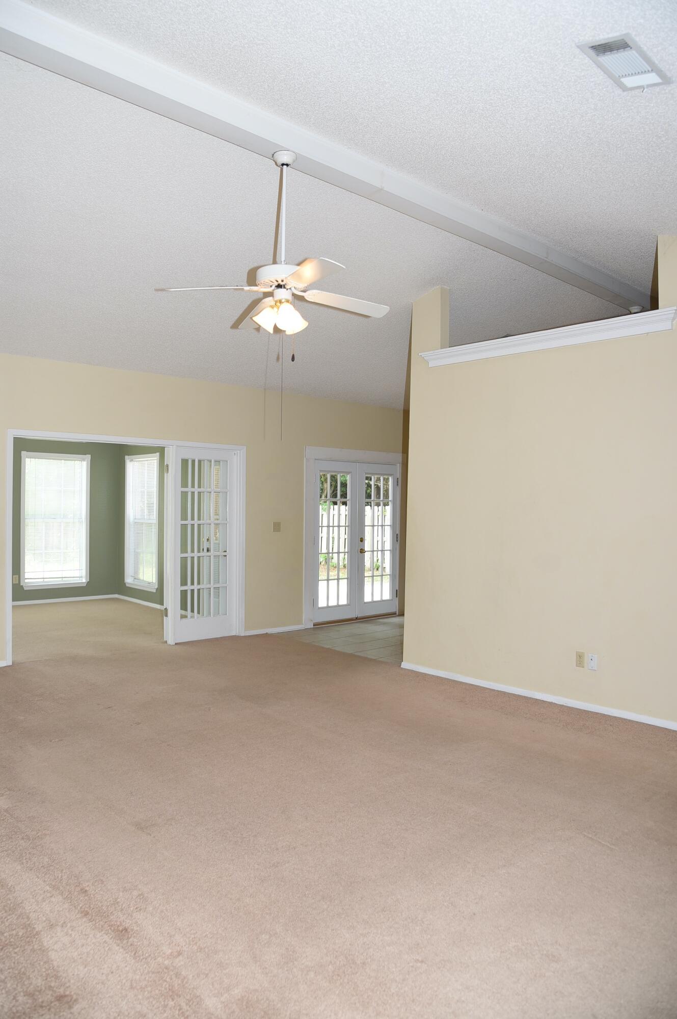 PARKWOOD COURT AT BLUEWATER BAY - Residential Lease