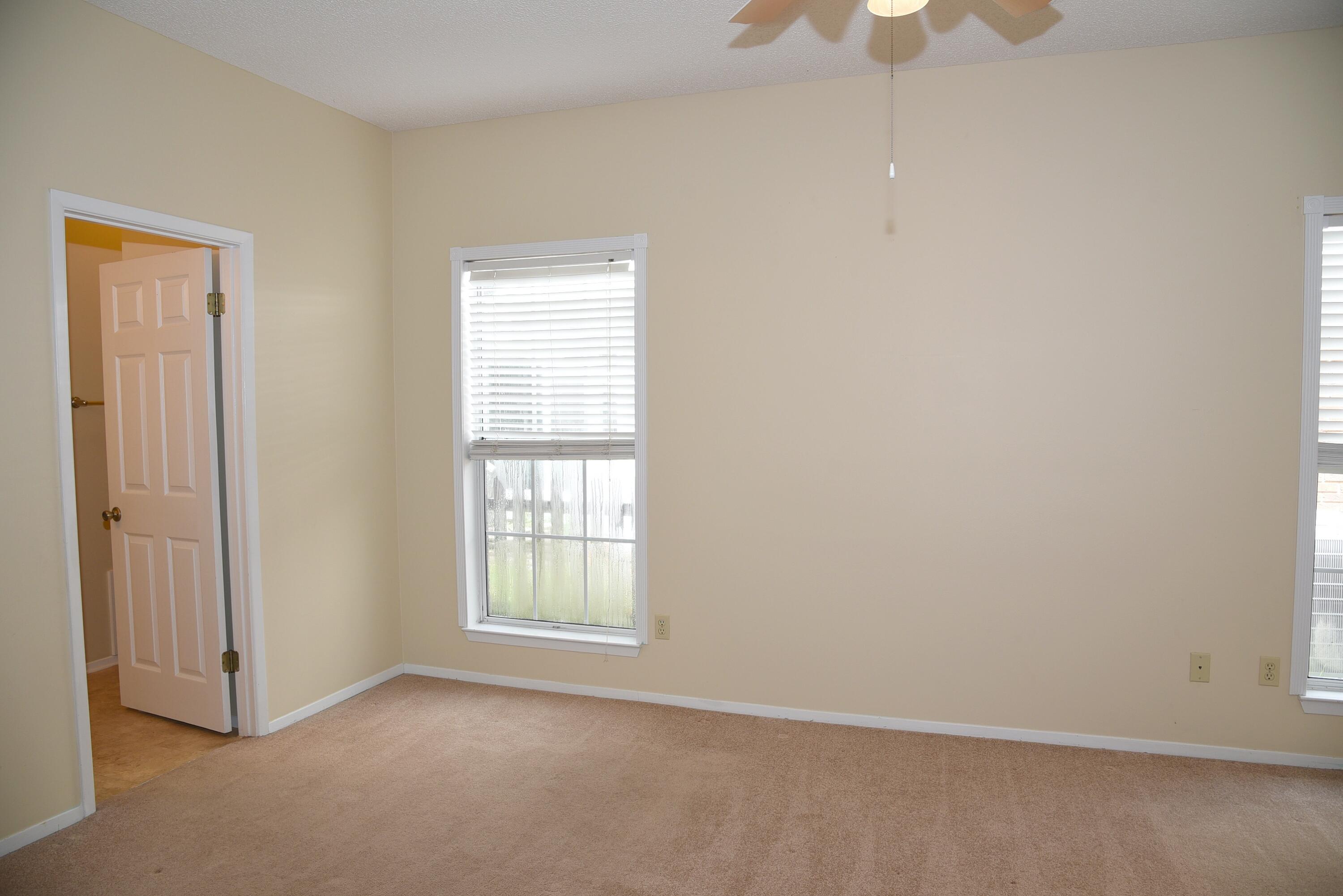 PARKWOOD COURT AT BLUEWATER BAY - Residential Lease