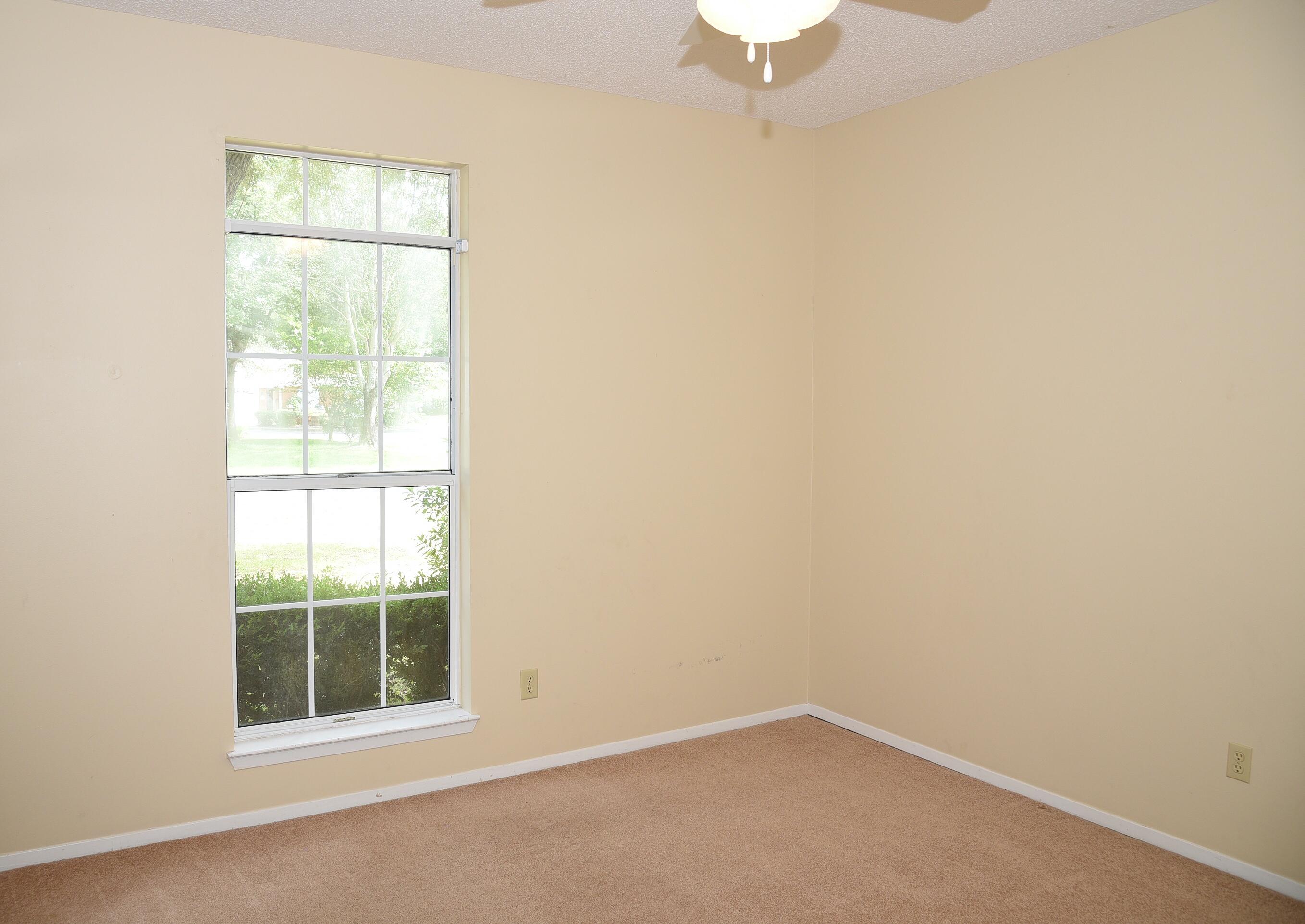 PARKWOOD COURT AT BLUEWATER BAY - Residential Lease