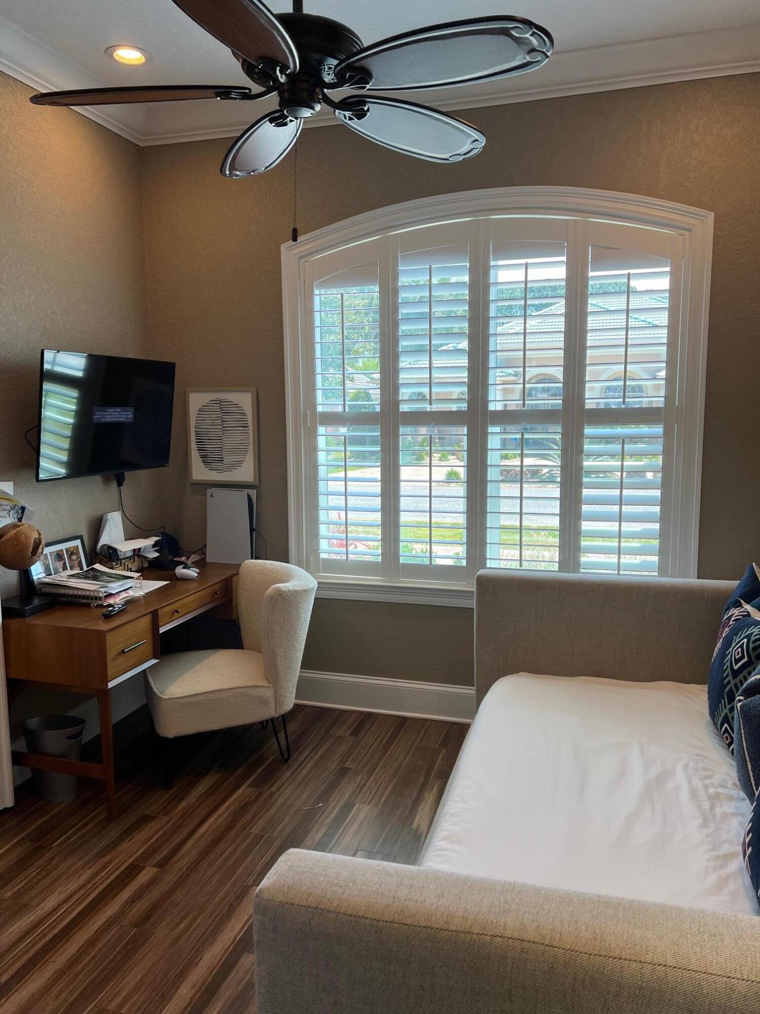 EMERALD BAY PH 1-B - Residential