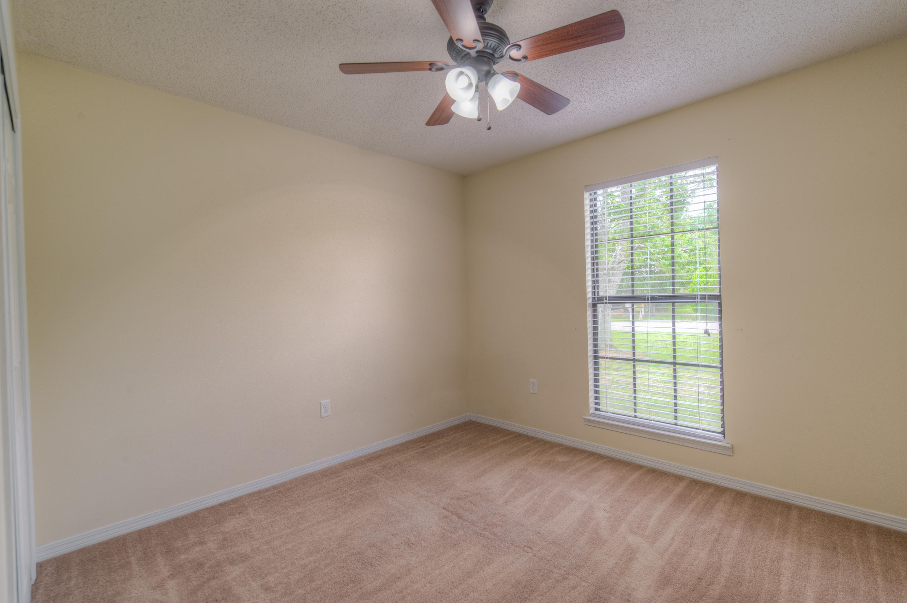 COUNTRYVIEW ESTATES 3RD ADDN - Residential