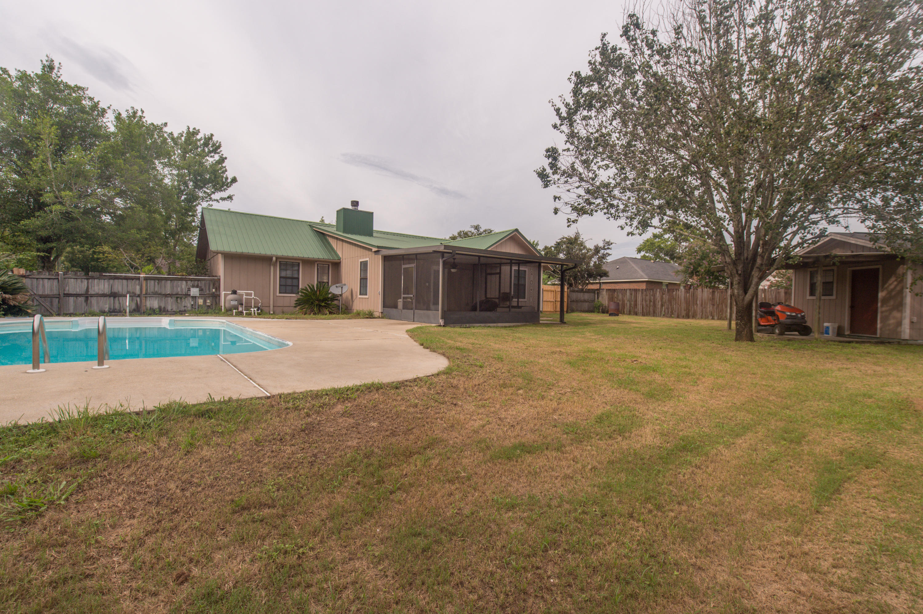 COUNTRYVIEW ESTATES 3RD ADDN - Residential