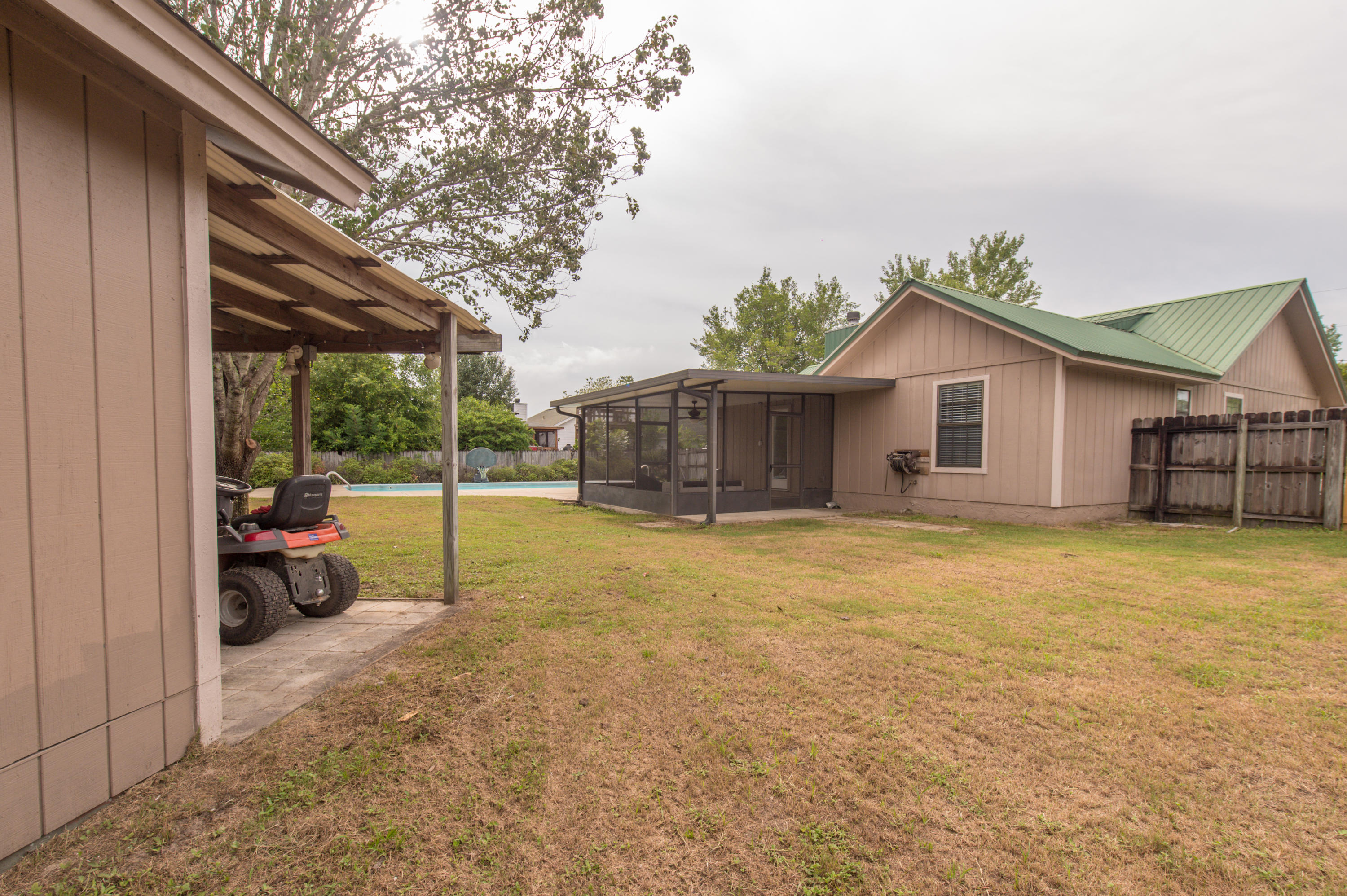 COUNTRYVIEW ESTATES 3RD ADDN - Residential