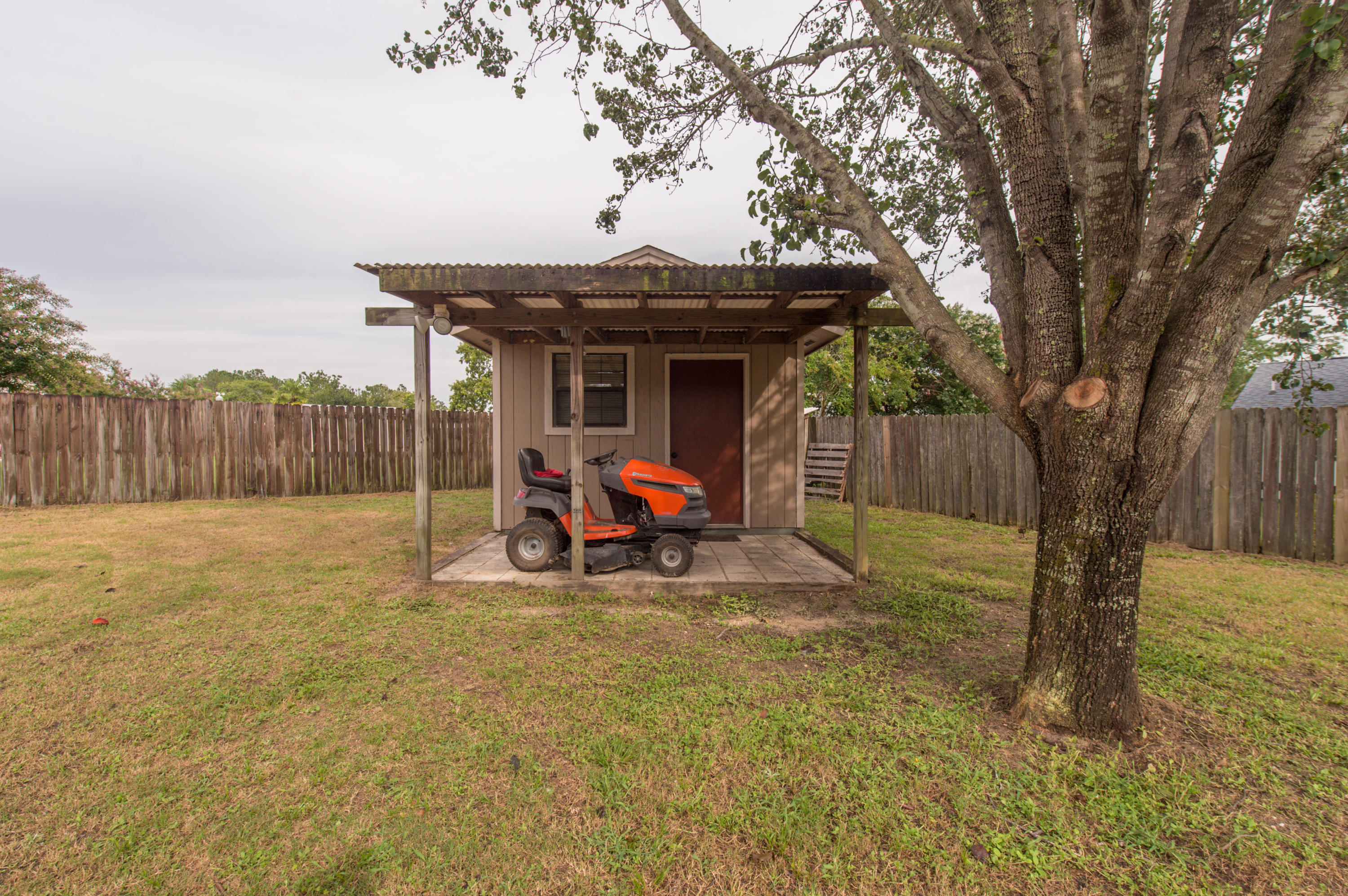 COUNTRYVIEW ESTATES 3RD ADDN - Residential