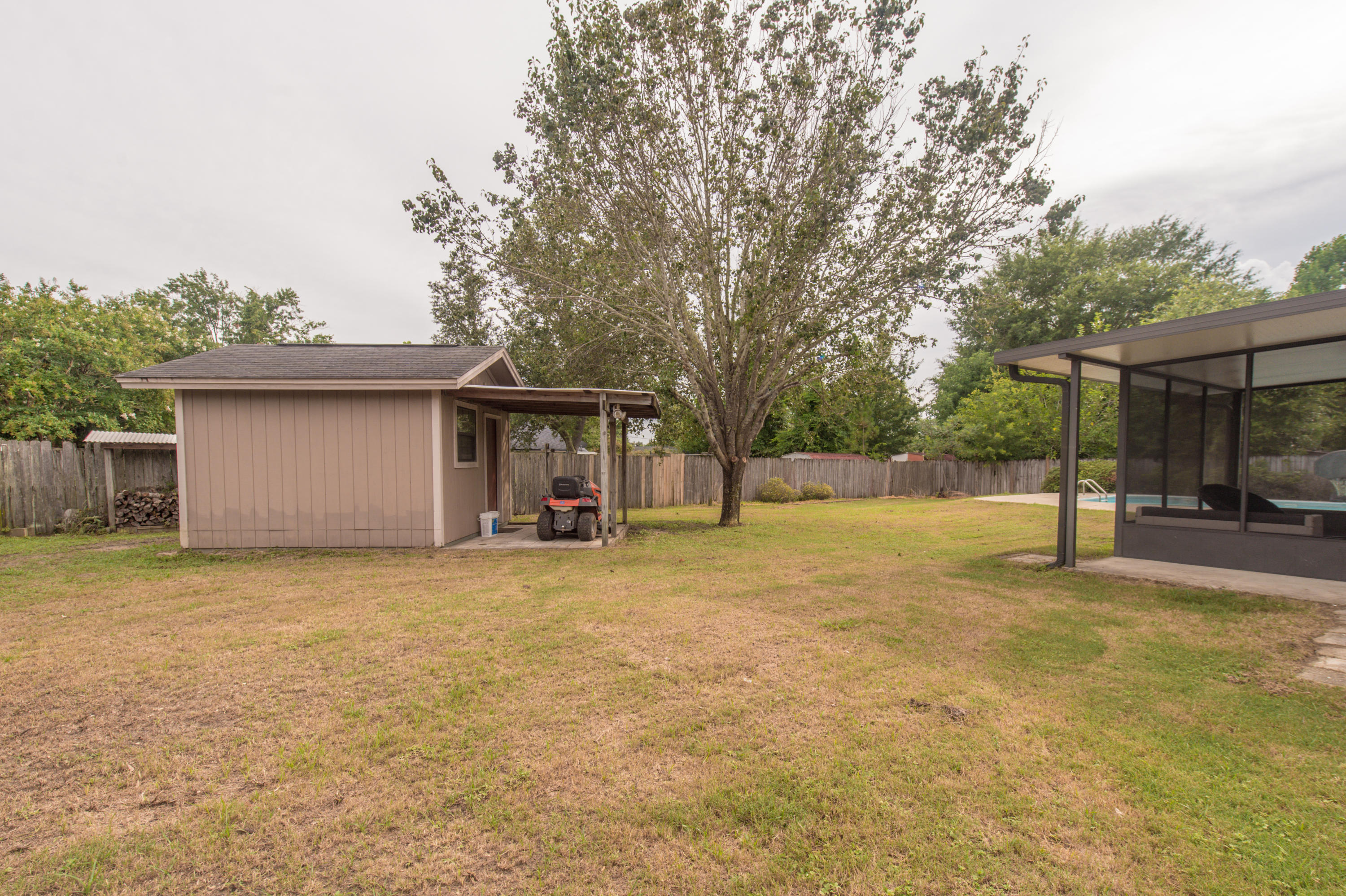 COUNTRYVIEW ESTATES 3RD ADDN - Residential