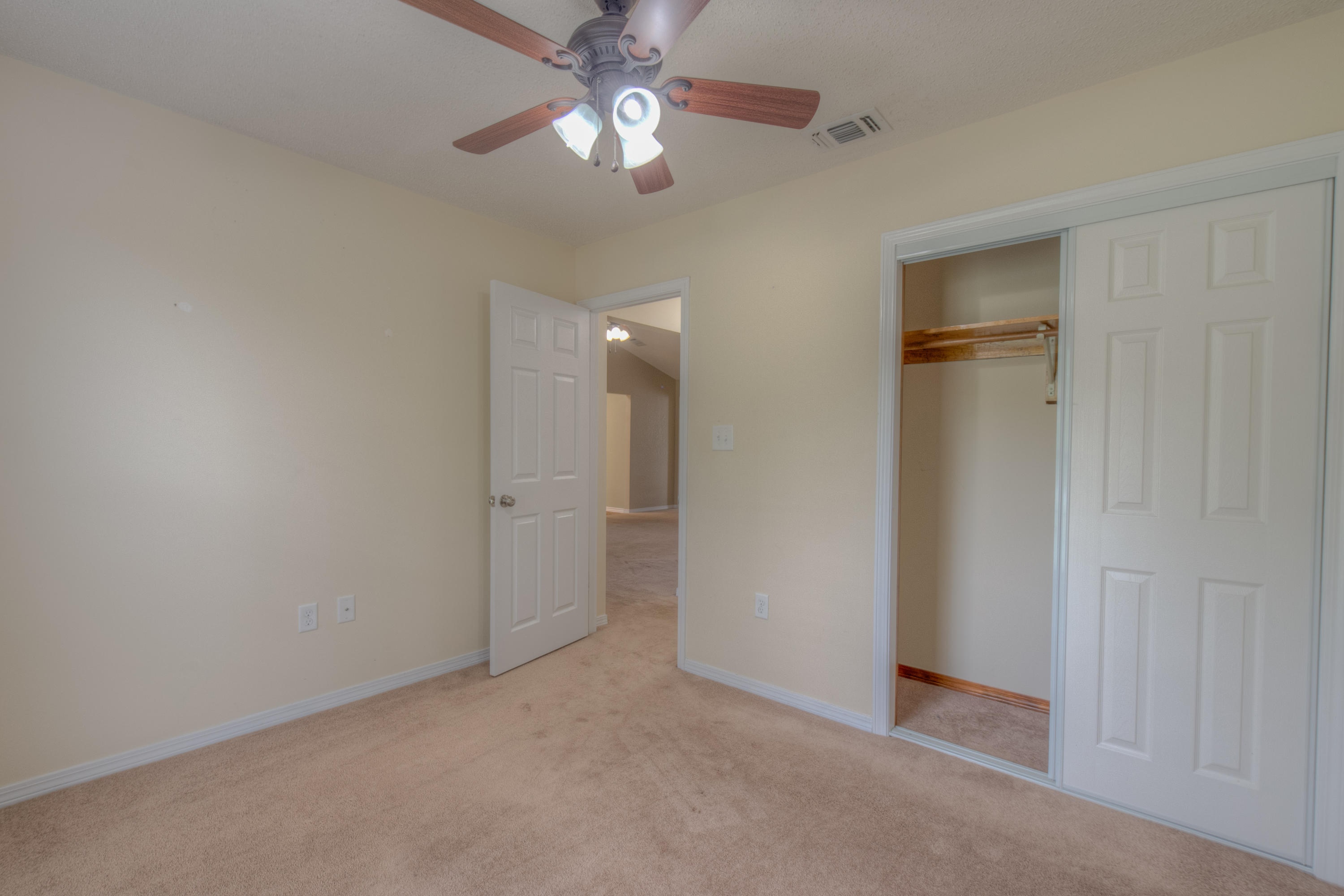 COUNTRYVIEW ESTATES 3RD ADDN - Residential