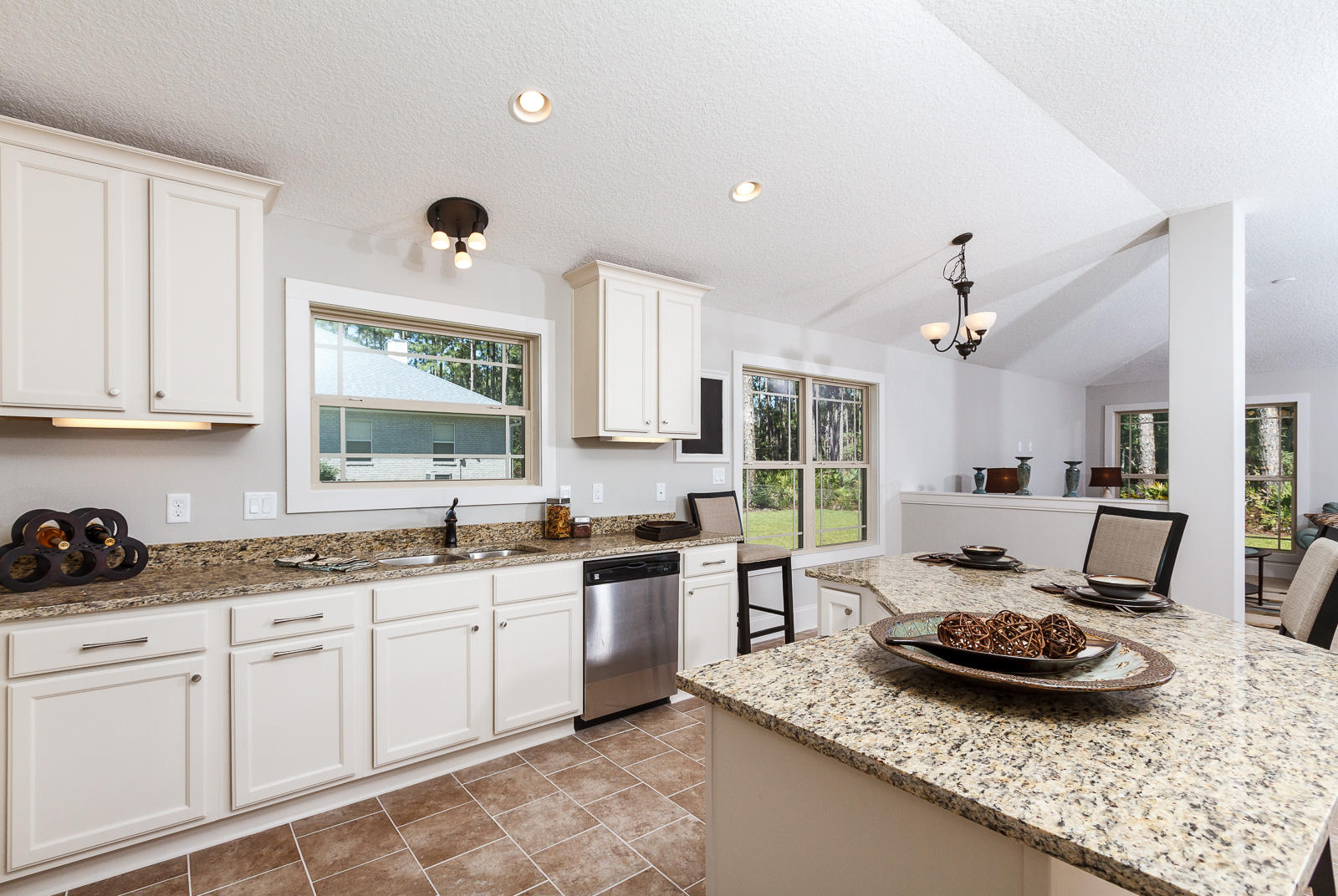 HOLLEY BY THE SEA - Residential