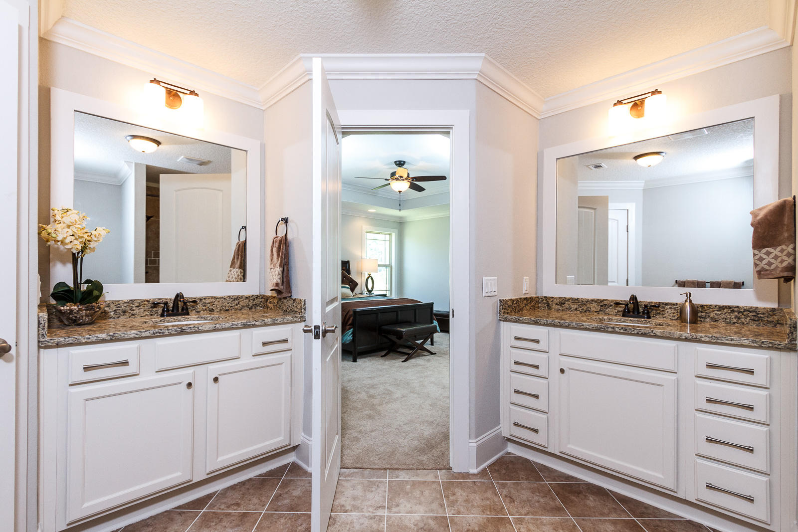 HOLLEY BY THE SEA - Residential