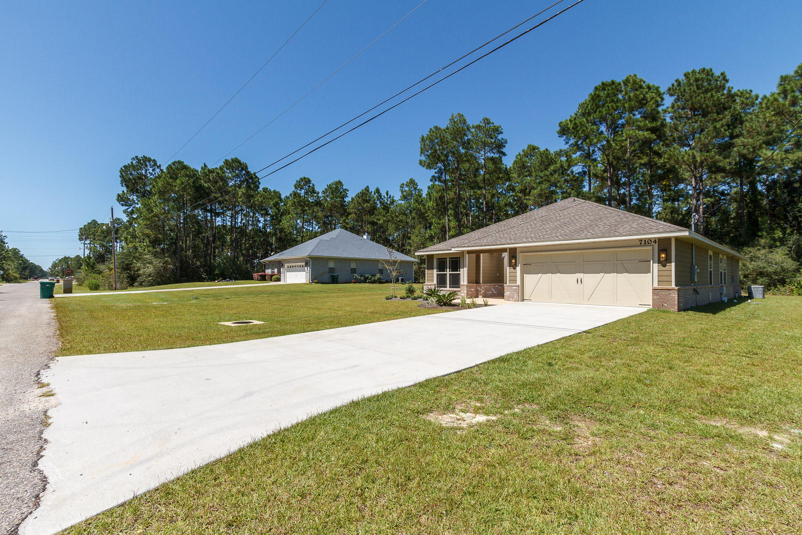 HOLLEY BY THE SEA - Residential