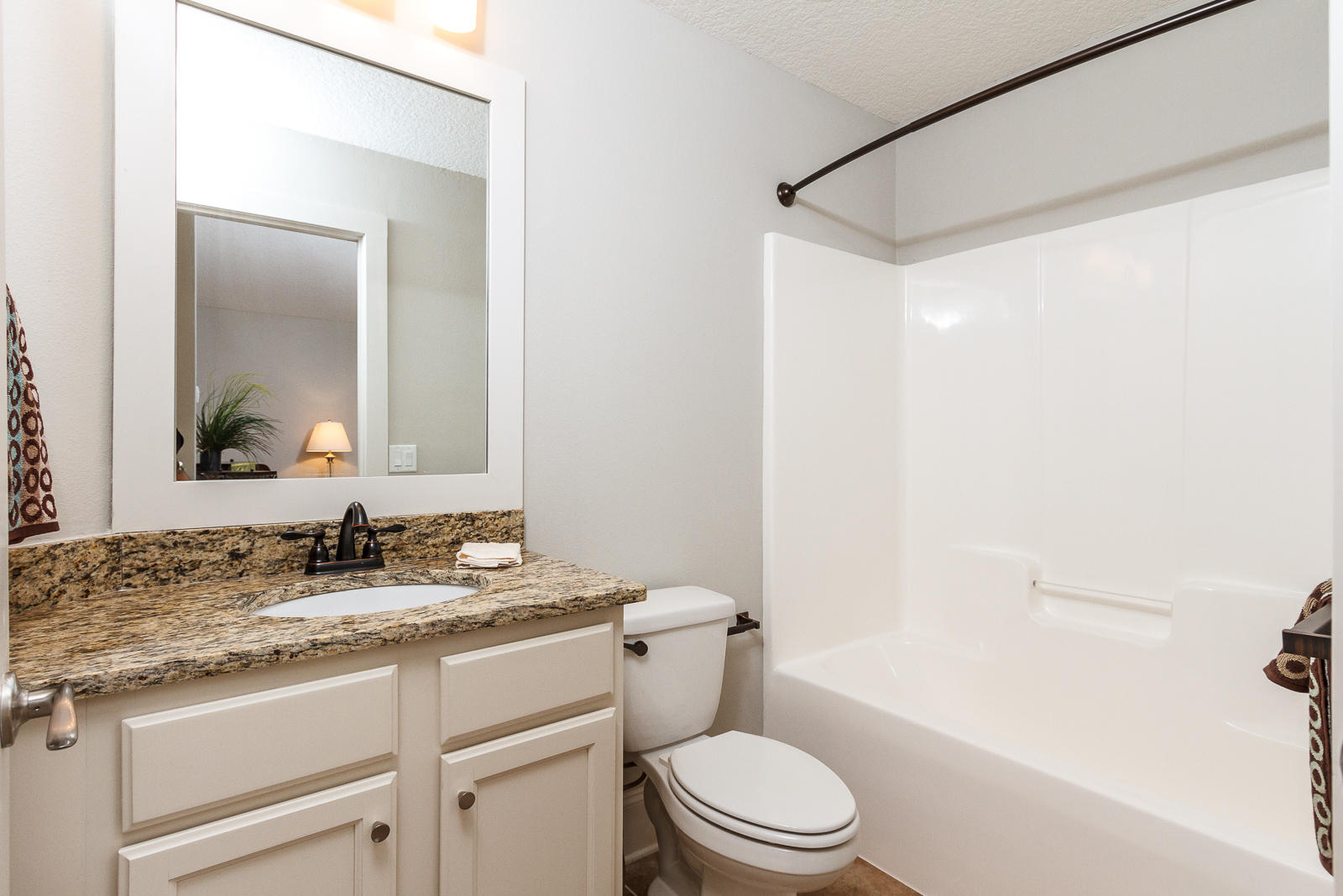 HOLLEY BY THE SEA - Residential