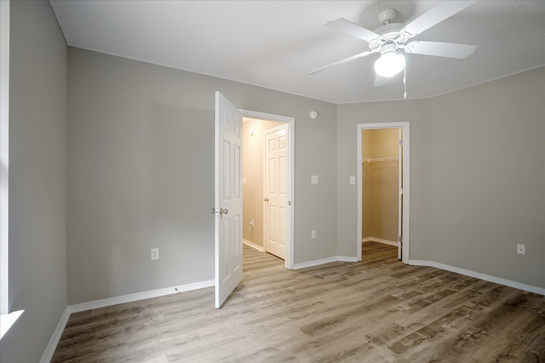 RIVERCHASE S/D PH 1 - Residential
