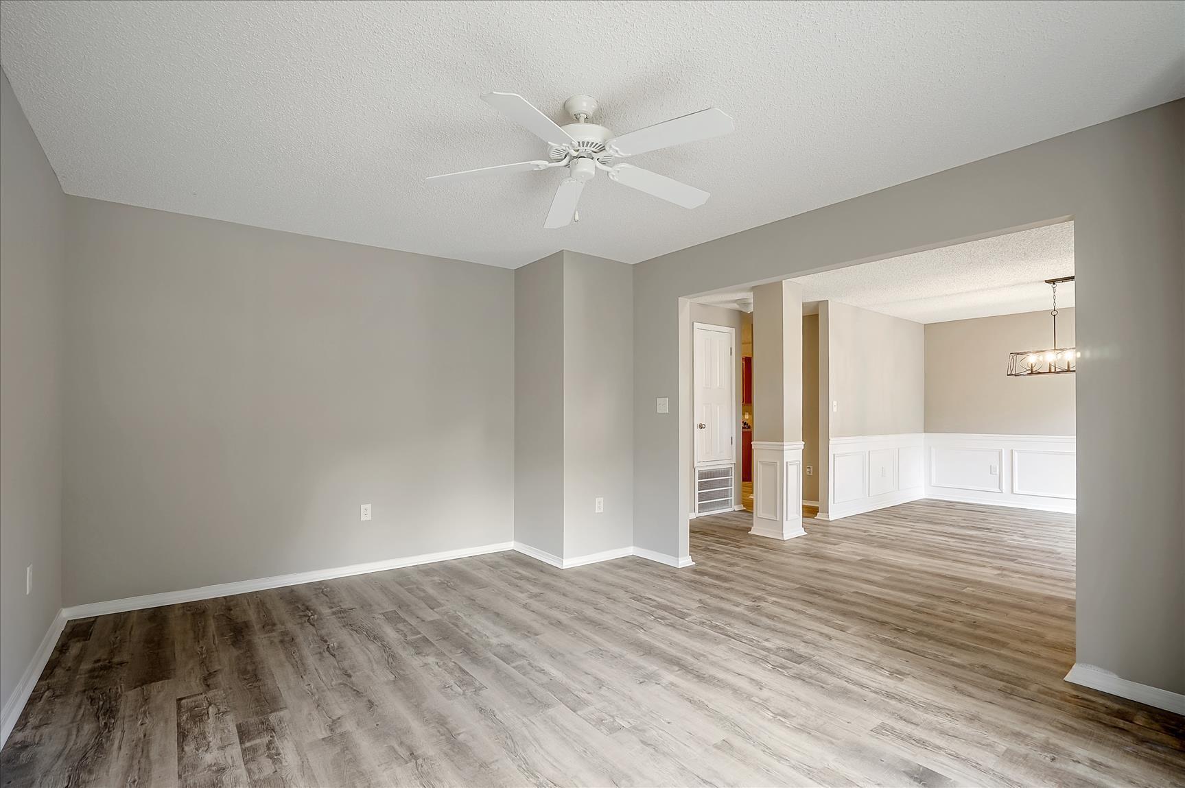 RIVERCHASE S/D PH 1 - Residential