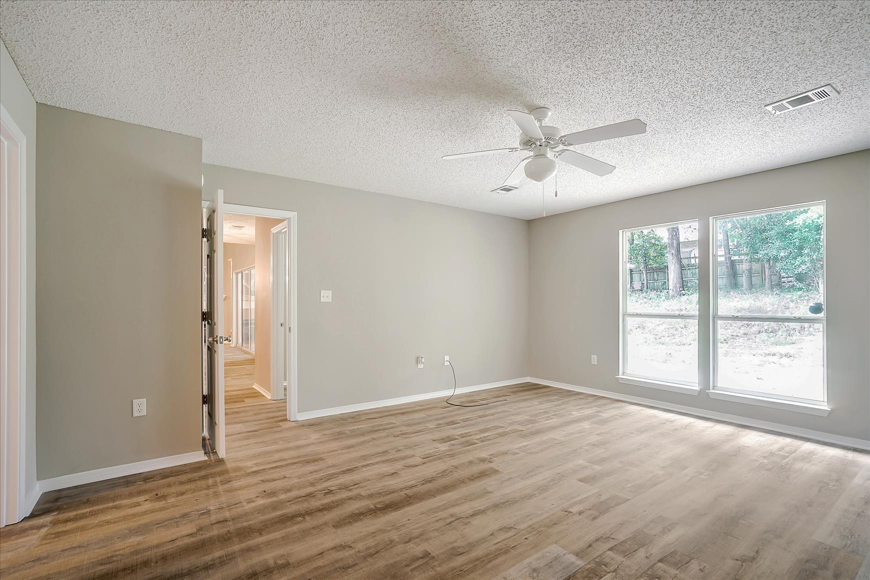 RIVERCHASE S/D PH 1 - Residential