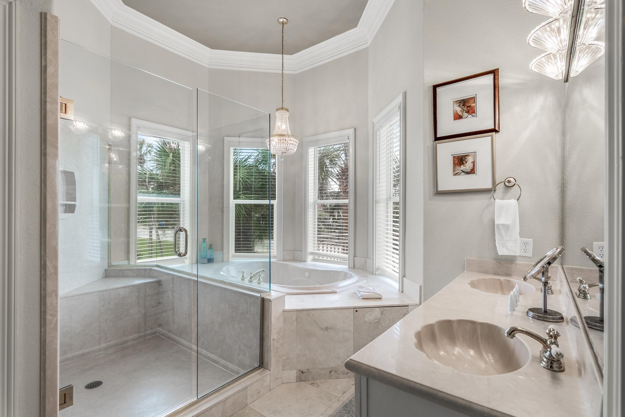 CRYSTAL SHORES - Residential