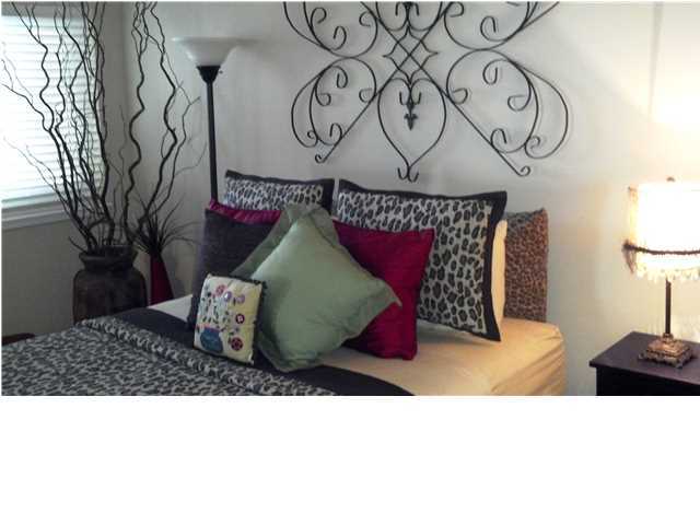 HARBOR LANDING - Residential