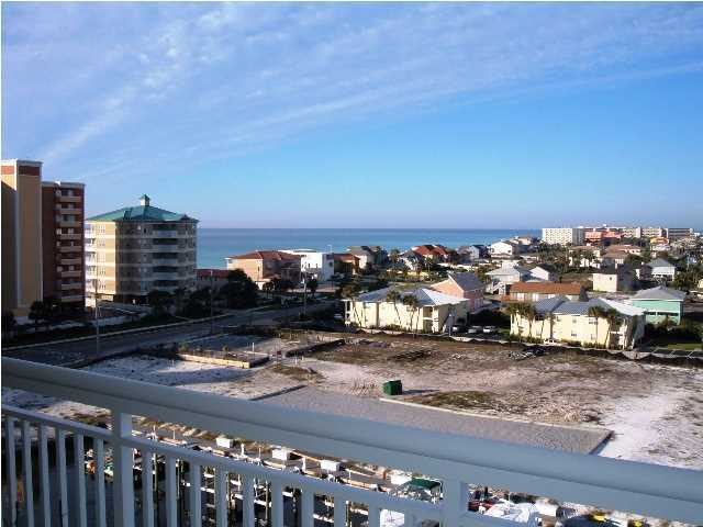 HARBOR LANDING - Residential