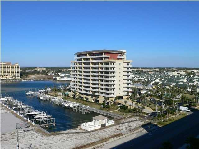 HARBOR LANDING - Residential