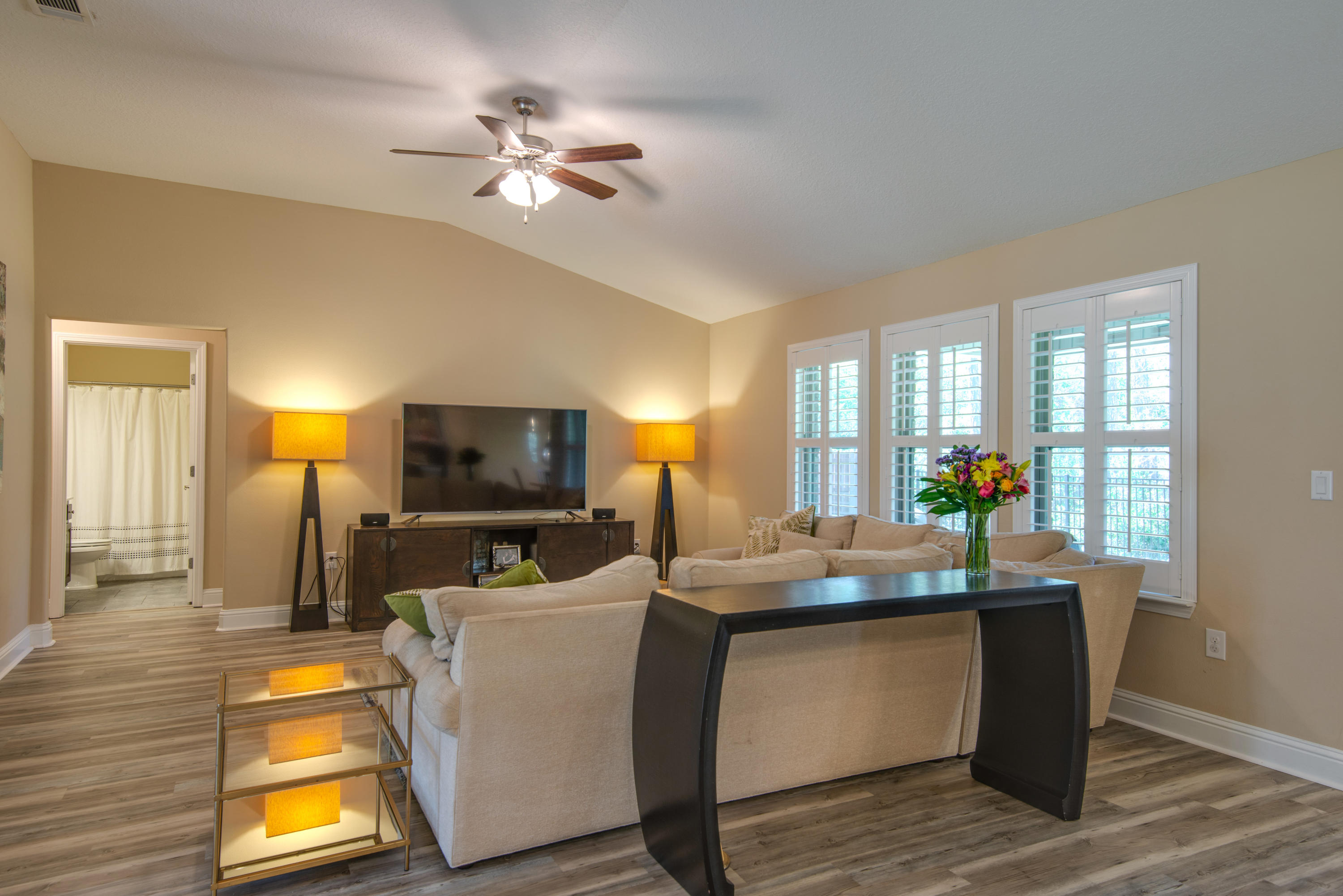 HOLLEY BY THE SEA - Residential