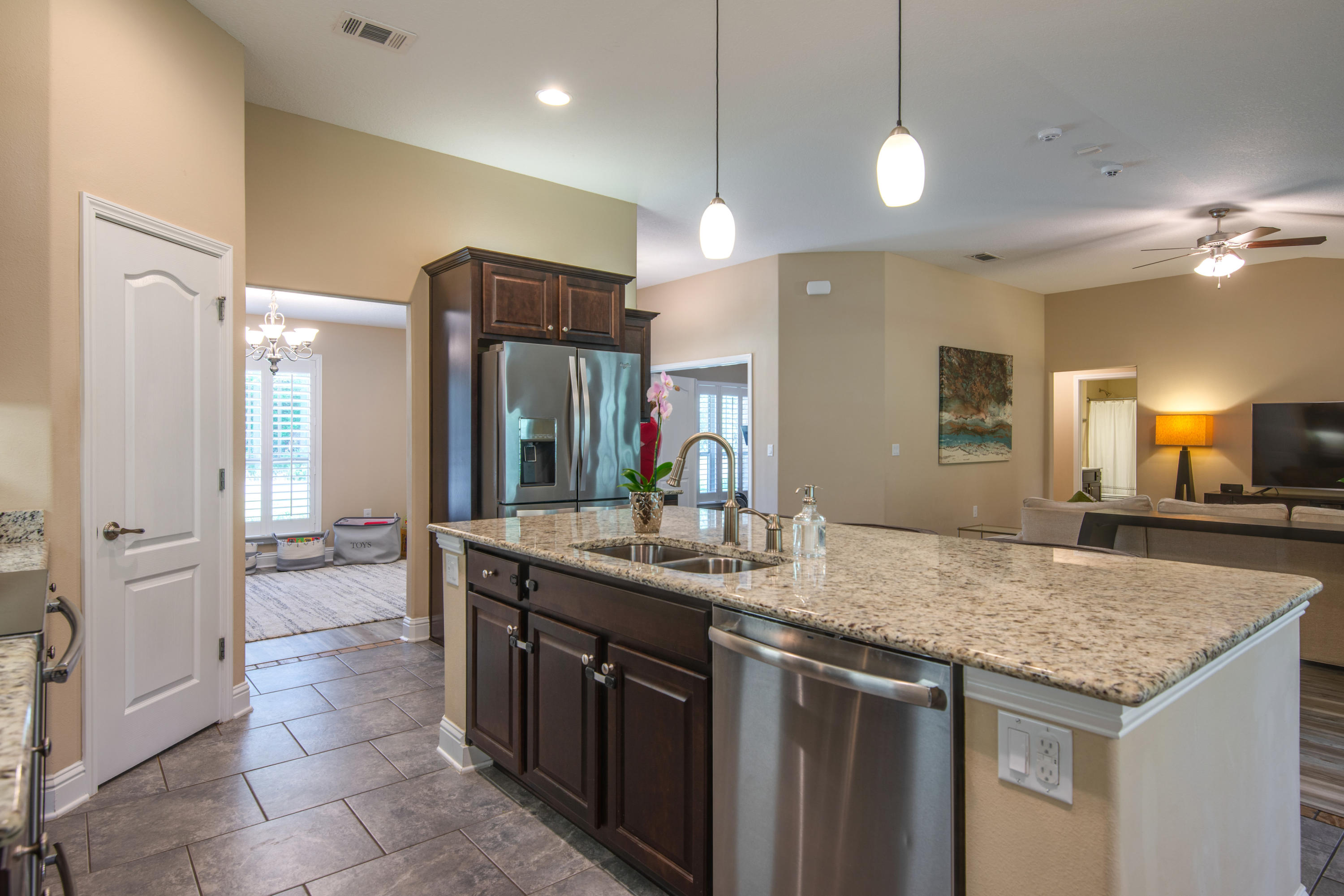 HOLLEY BY THE SEA - Residential