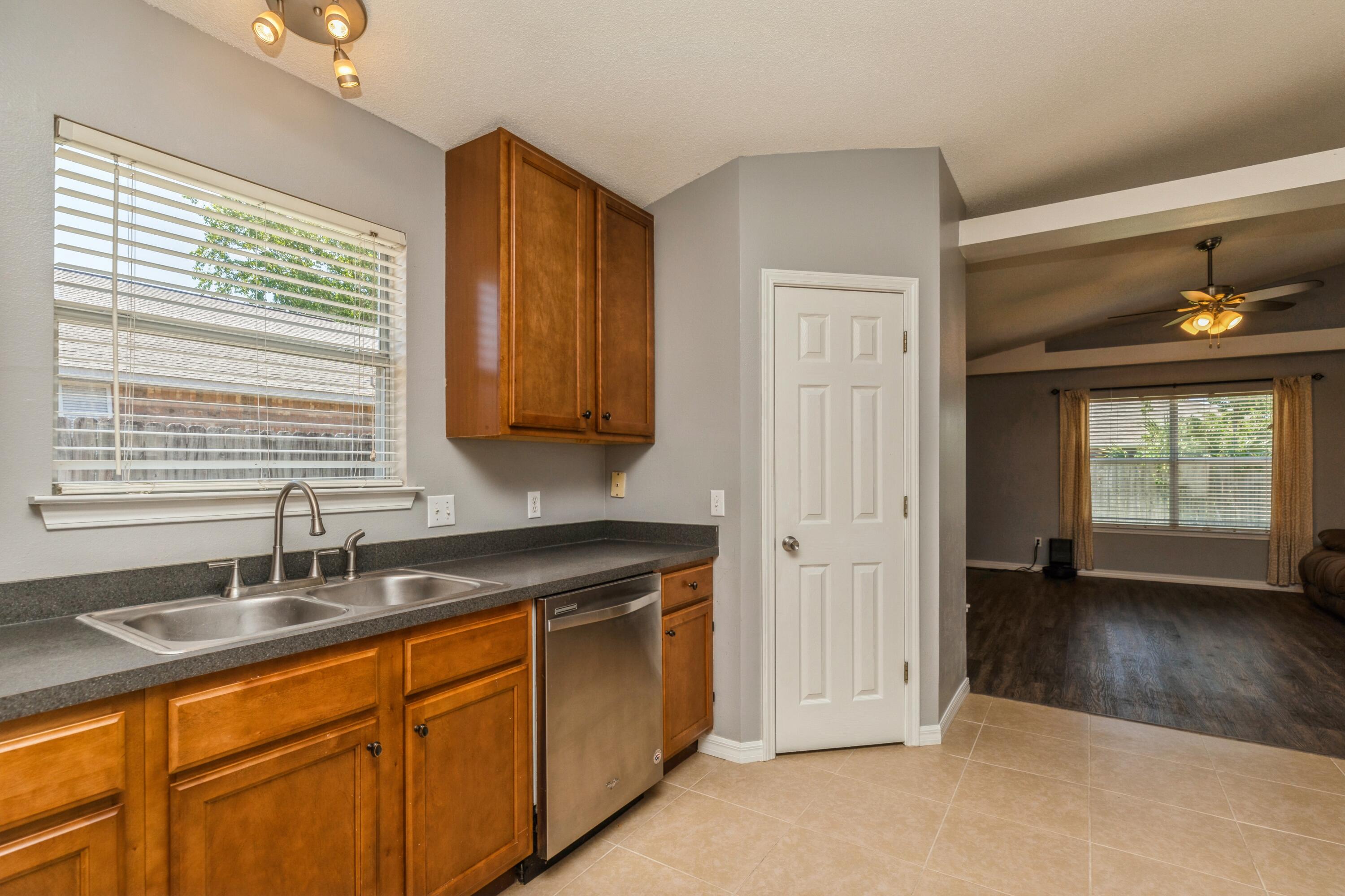 PARKER PLACE - Residential