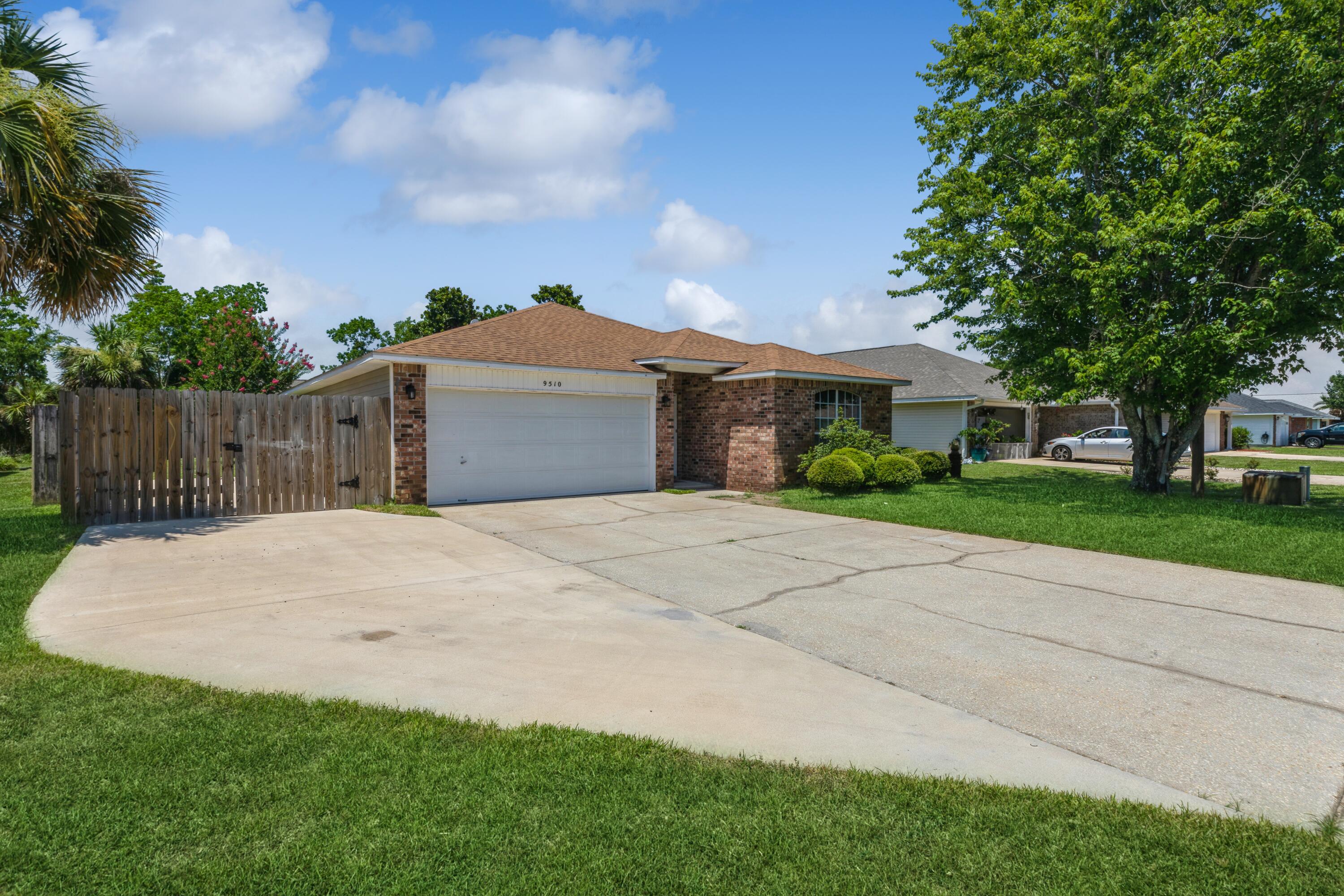 PARKER PLACE - Residential