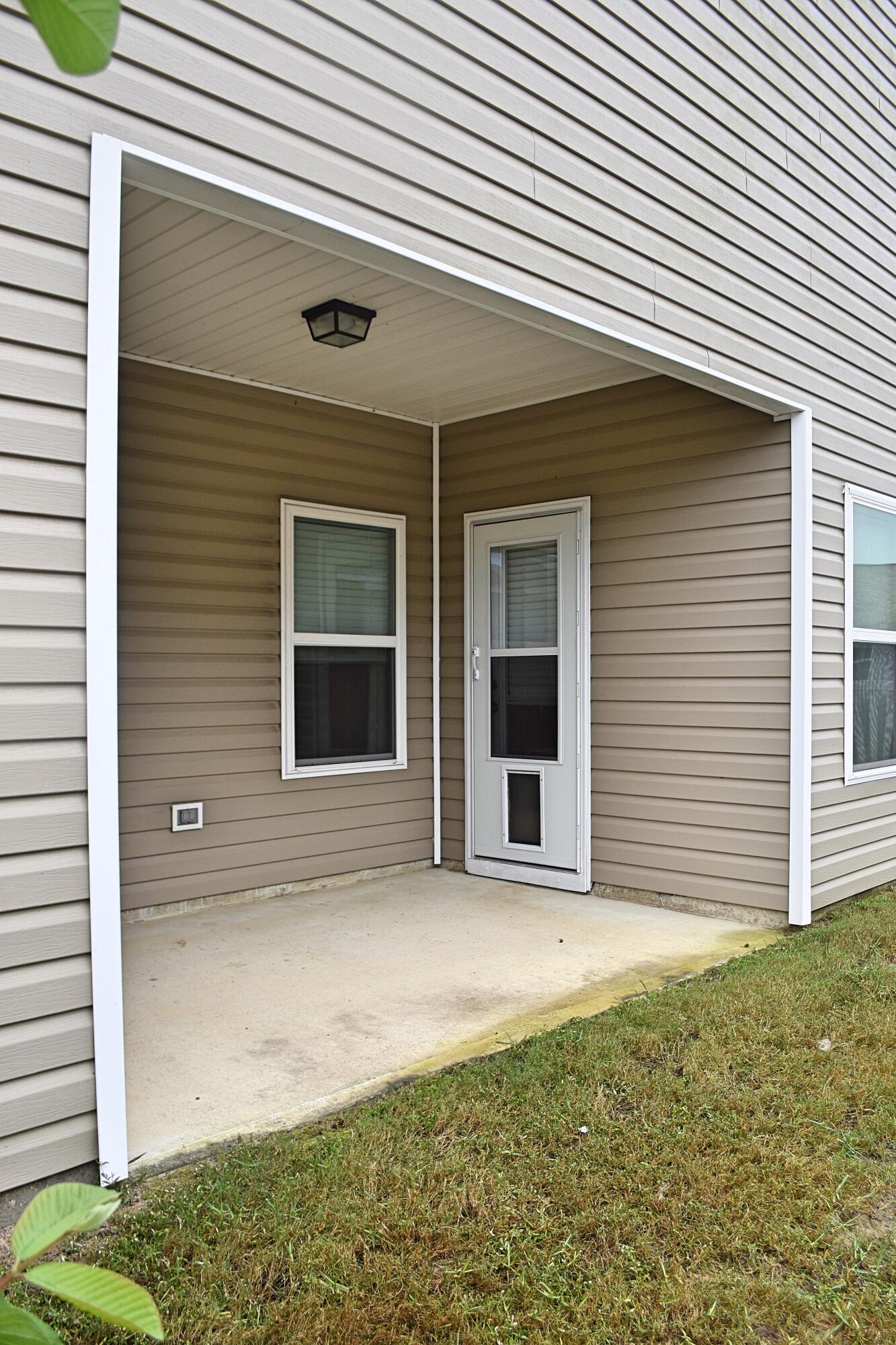 HAMMOCK BAY - Residential Lease